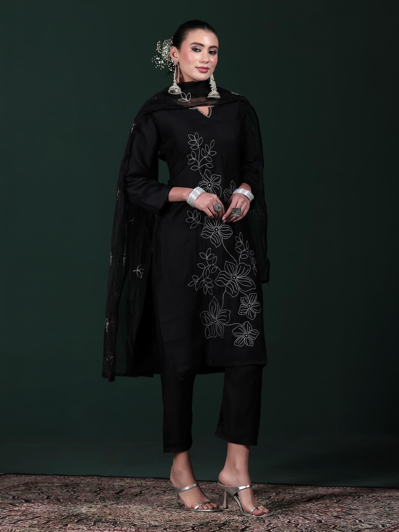 Women Poly Viscose Black Embroidered Kurta Comfort Pant Dupatta.