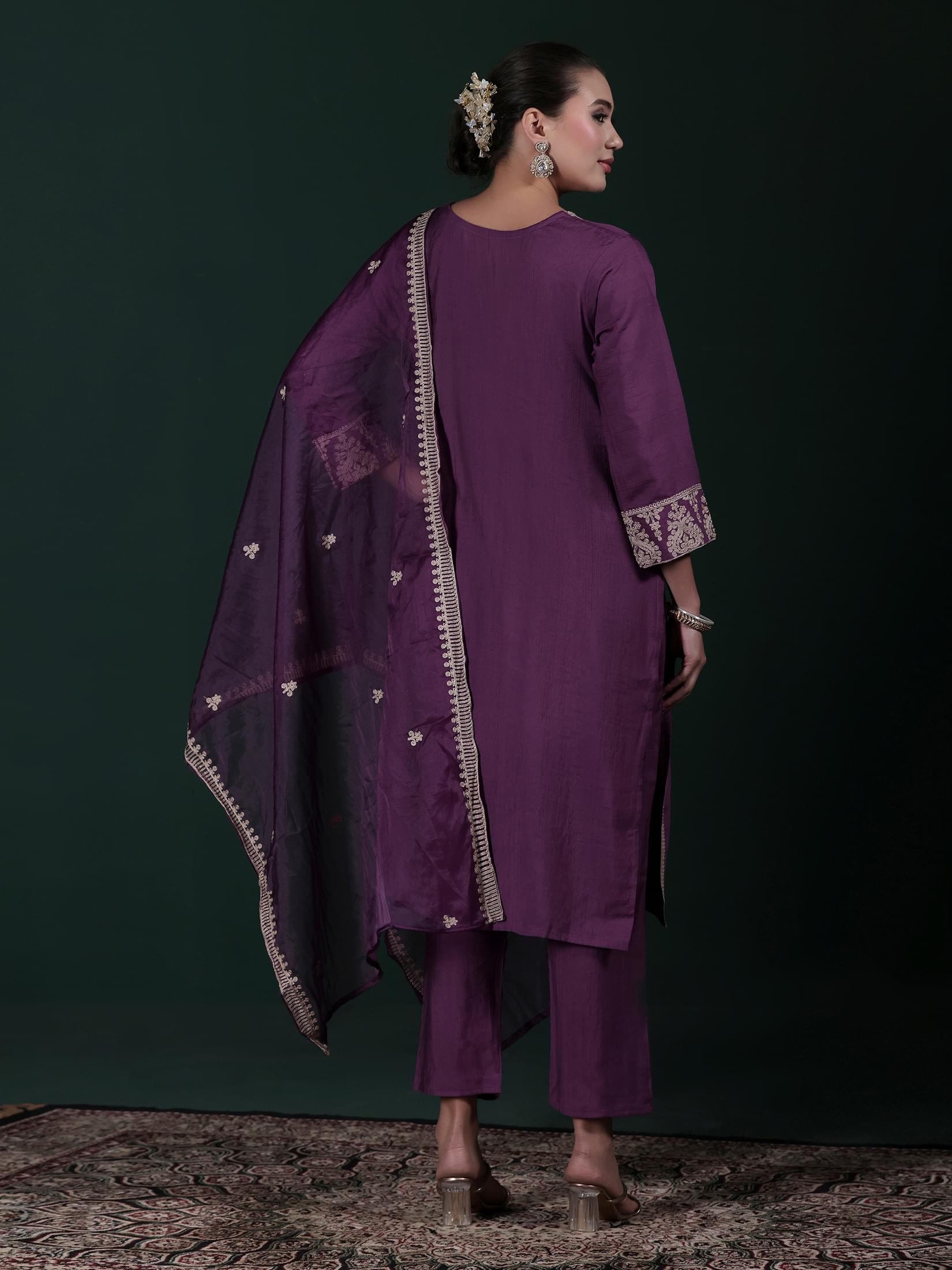Women Poly Viscose Lilac Embroidered Kurta Comfort Pant Dupatta.