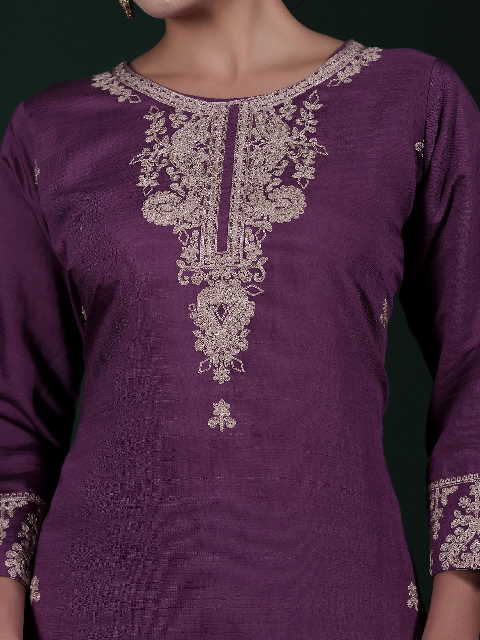 Women Poly Viscose Lilac Embroidered Kurta Comfort Pant Dupatta.