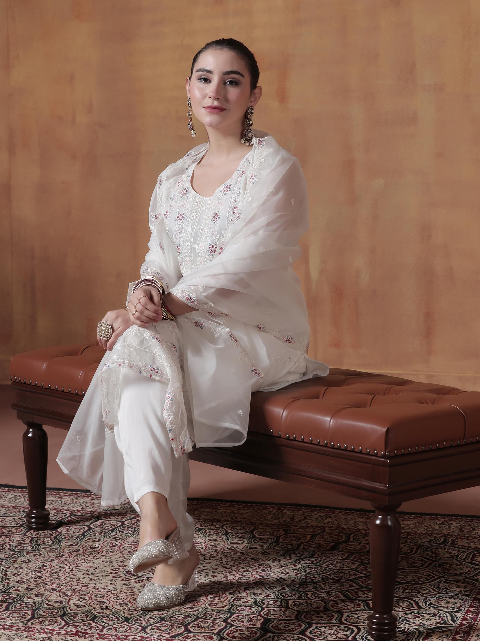 SWF-7200WHITE_left