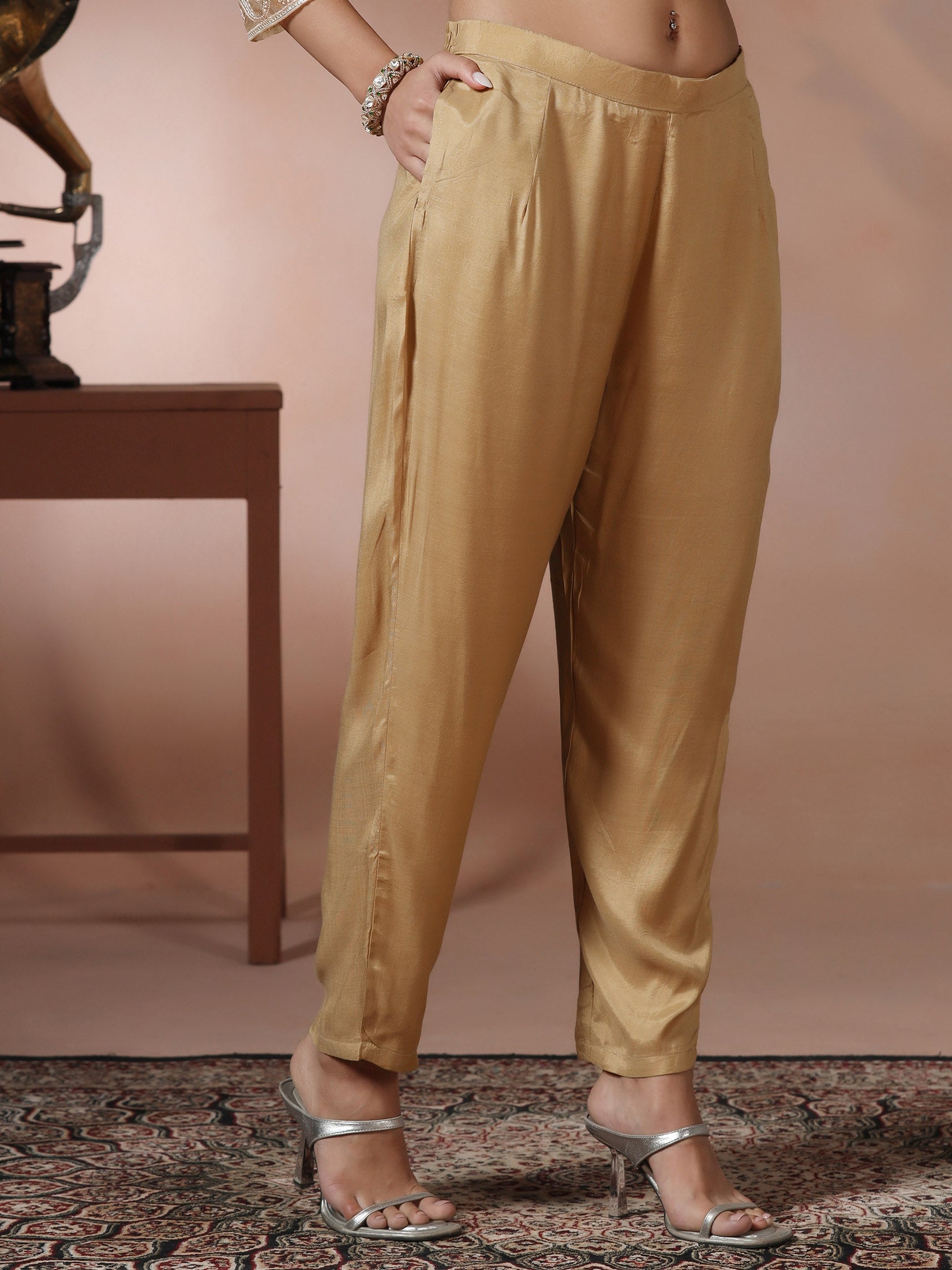 SWF-7224MUSTARD_bottom