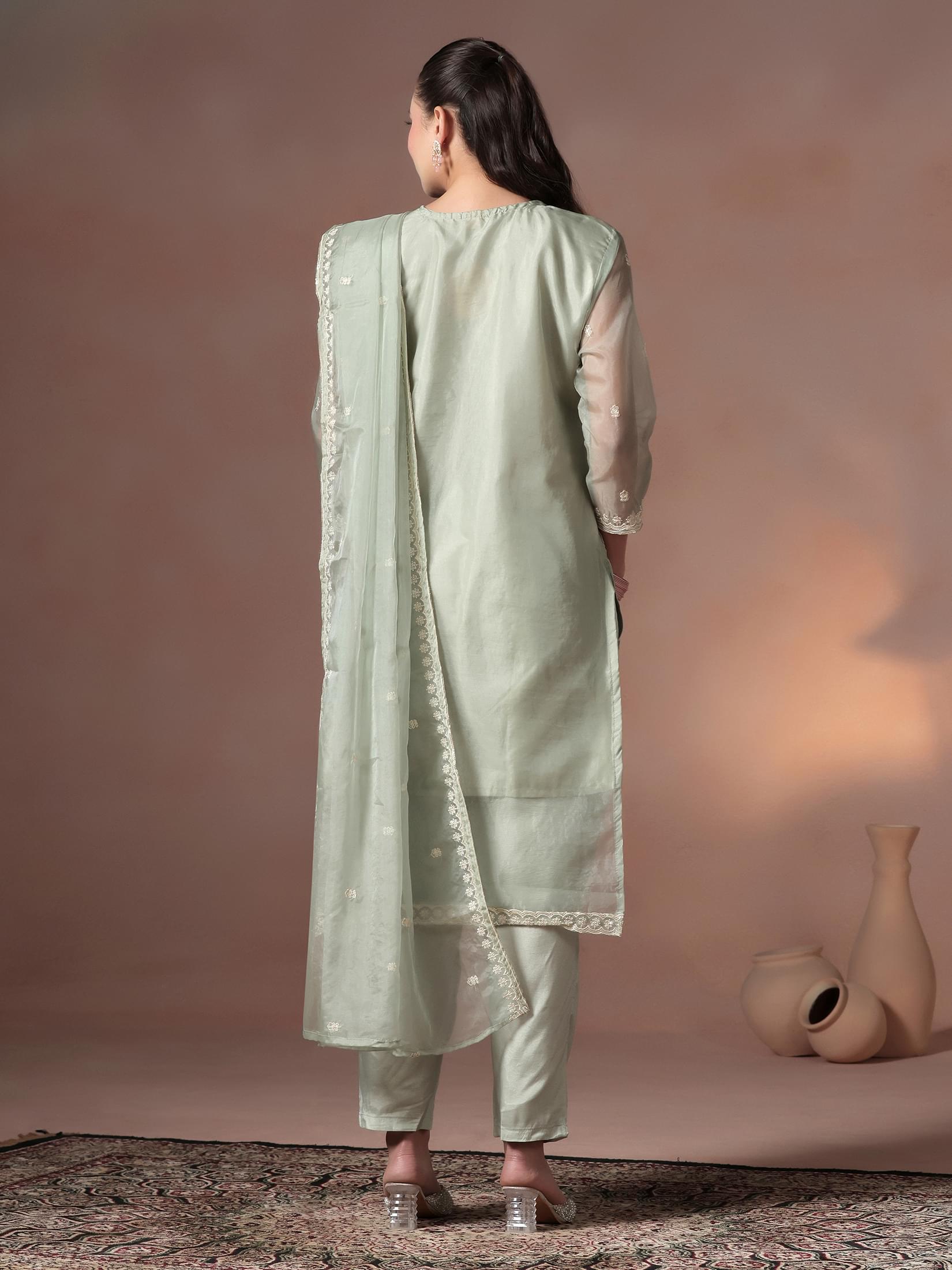 Women Organza Grey Embroidered Kurta Comfort Pant With Dupatta.