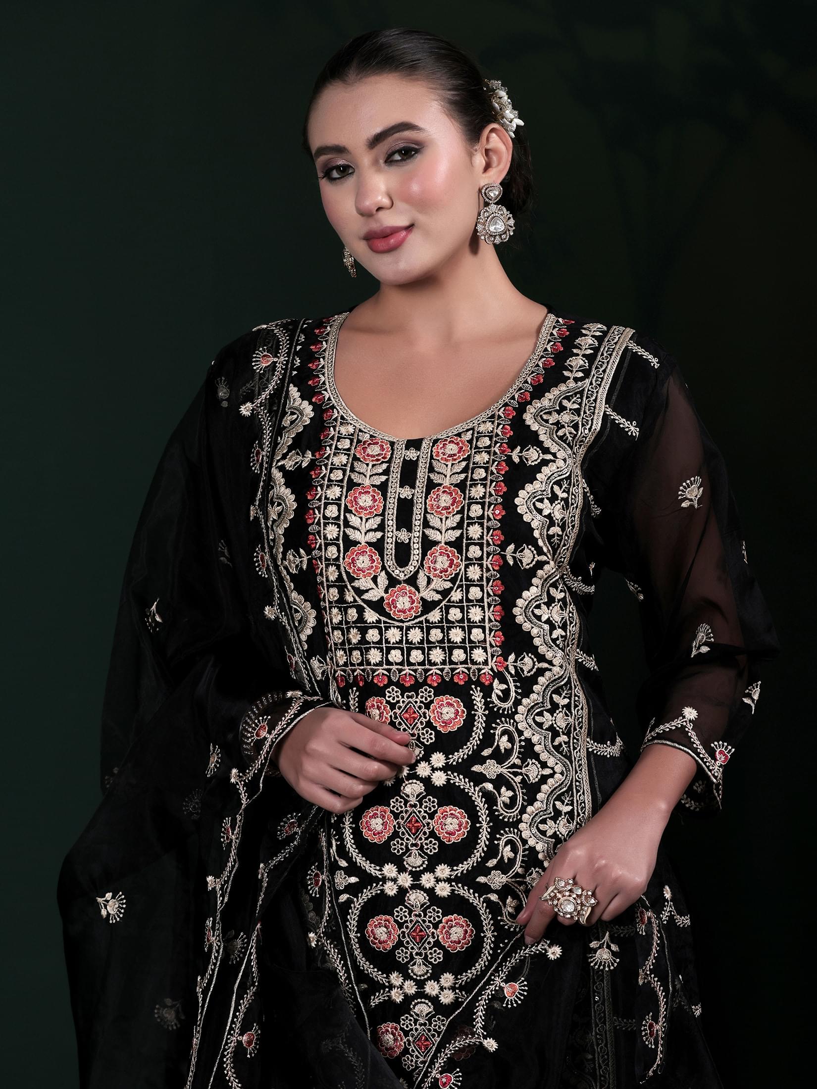 Women Organza Black Embroidered Kurta Comfort Pant Dupatta.