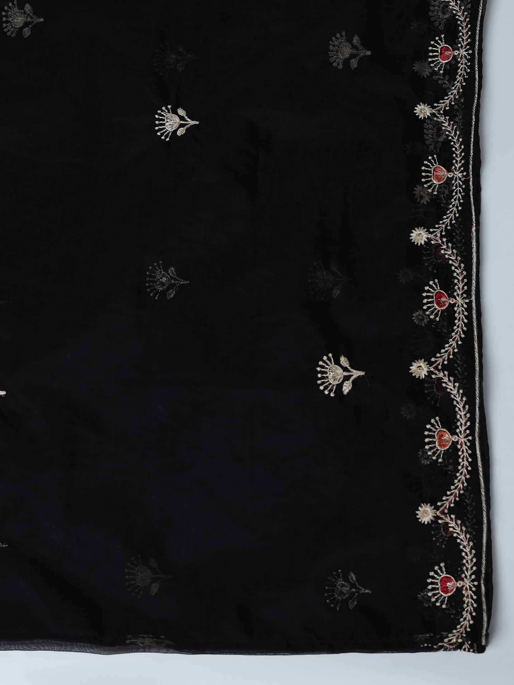 Women Organza Black Embroidered Kurta Comfort Pant Dupatta.