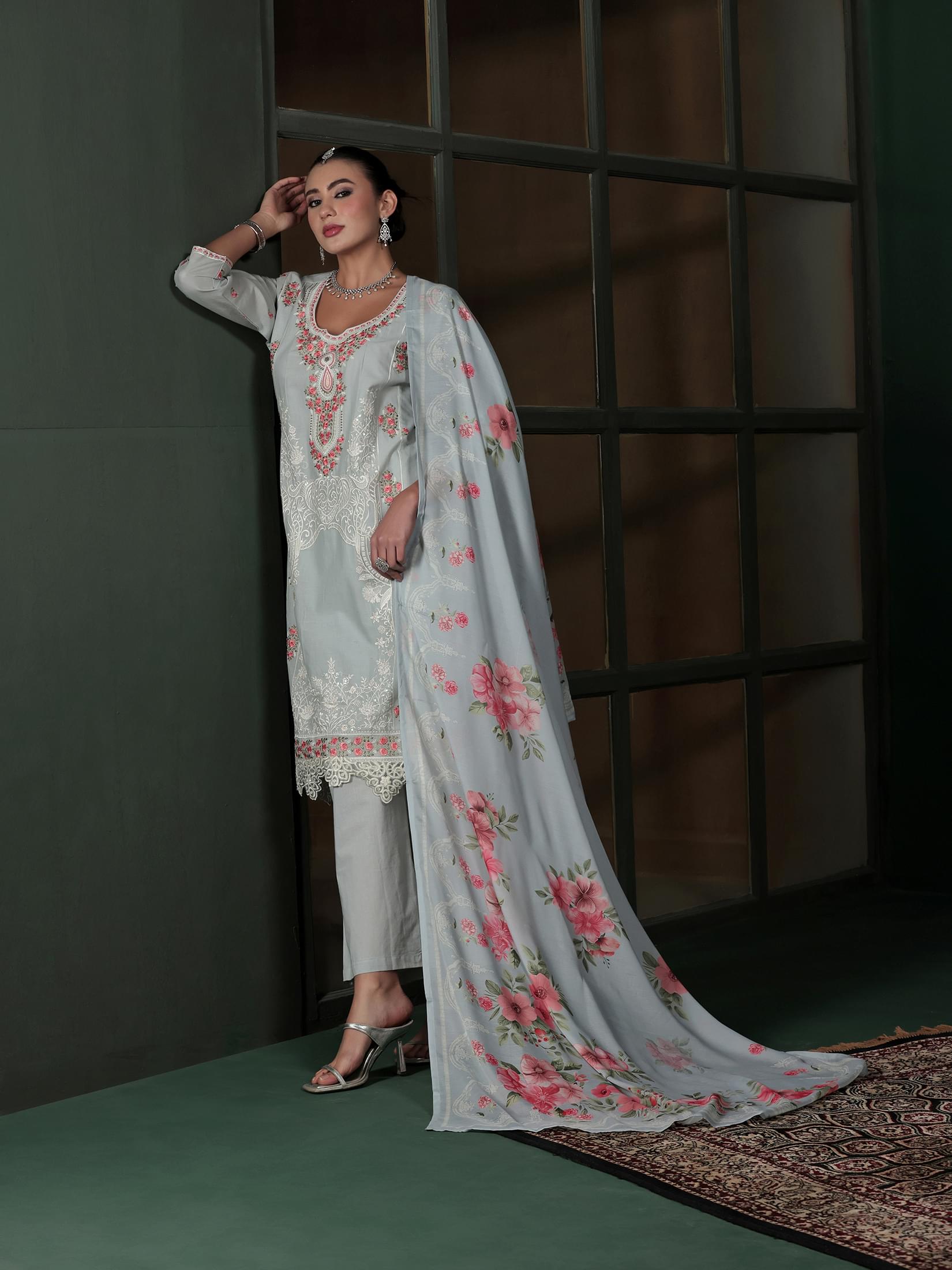 Women Cotton Grey Embroidered Kurta Comfort Pant Dupatta.