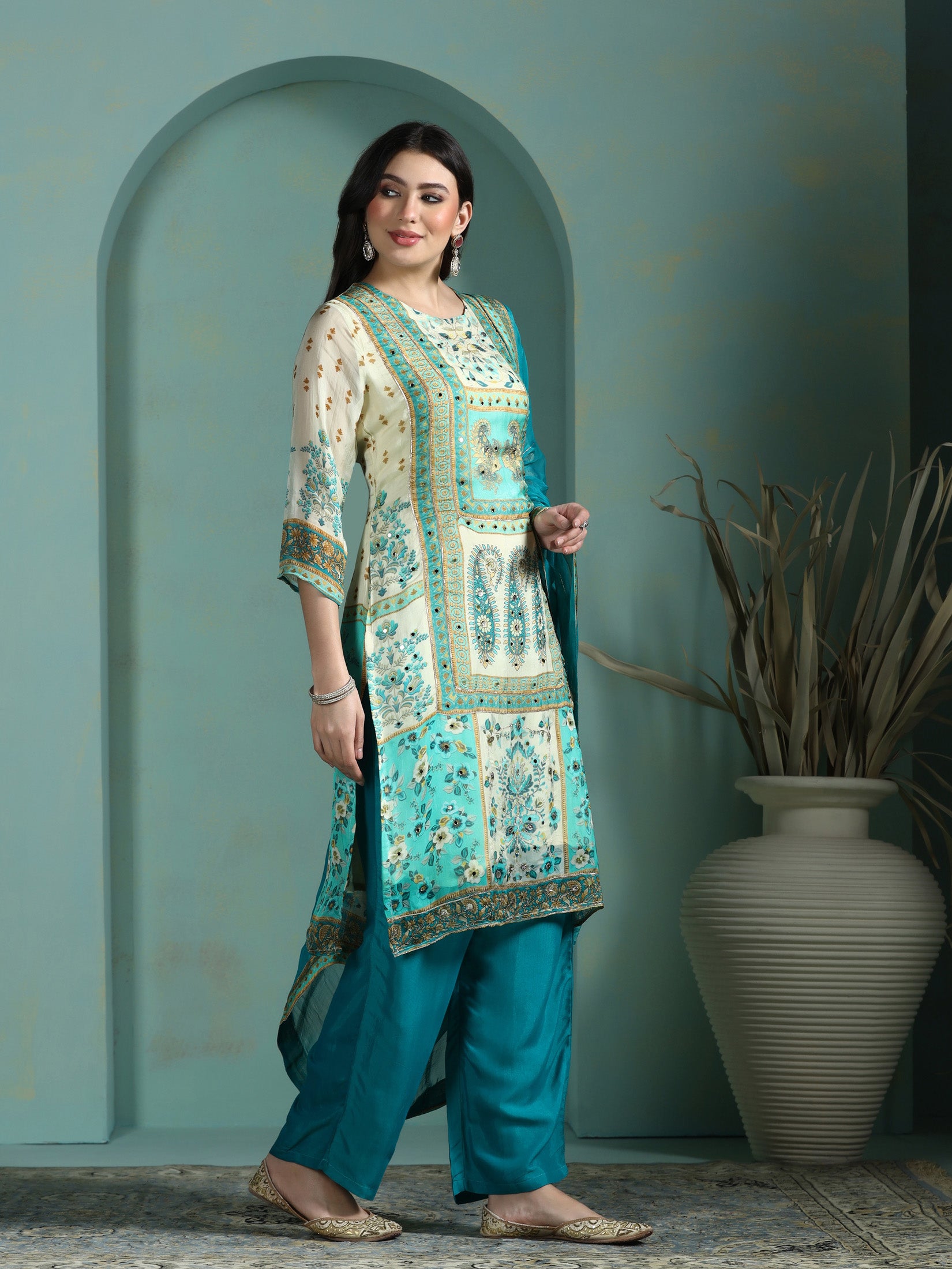 SWF-809_TEAL-right
