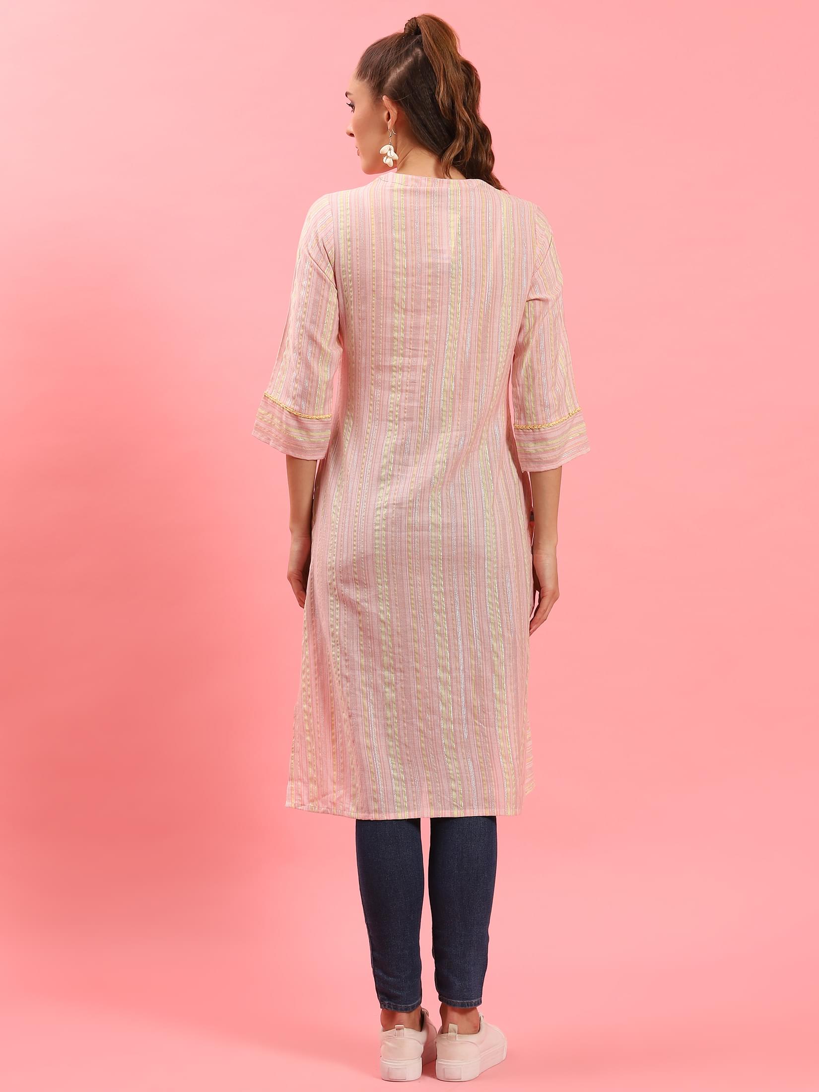 Women Peach Stripe Printed Kurta.