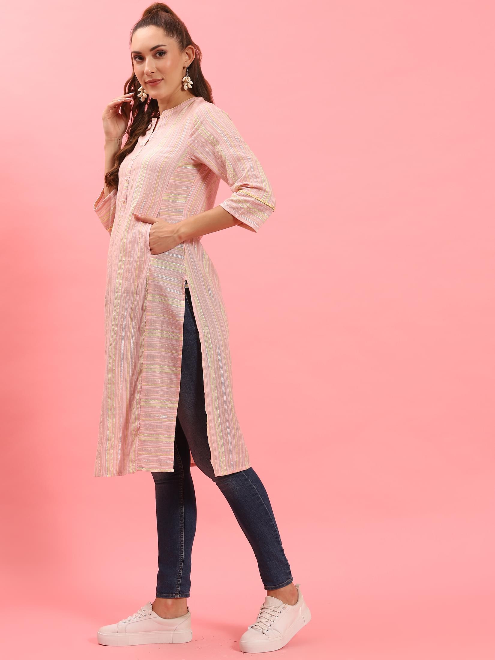 Women Peach Stripe Printed Kurta.