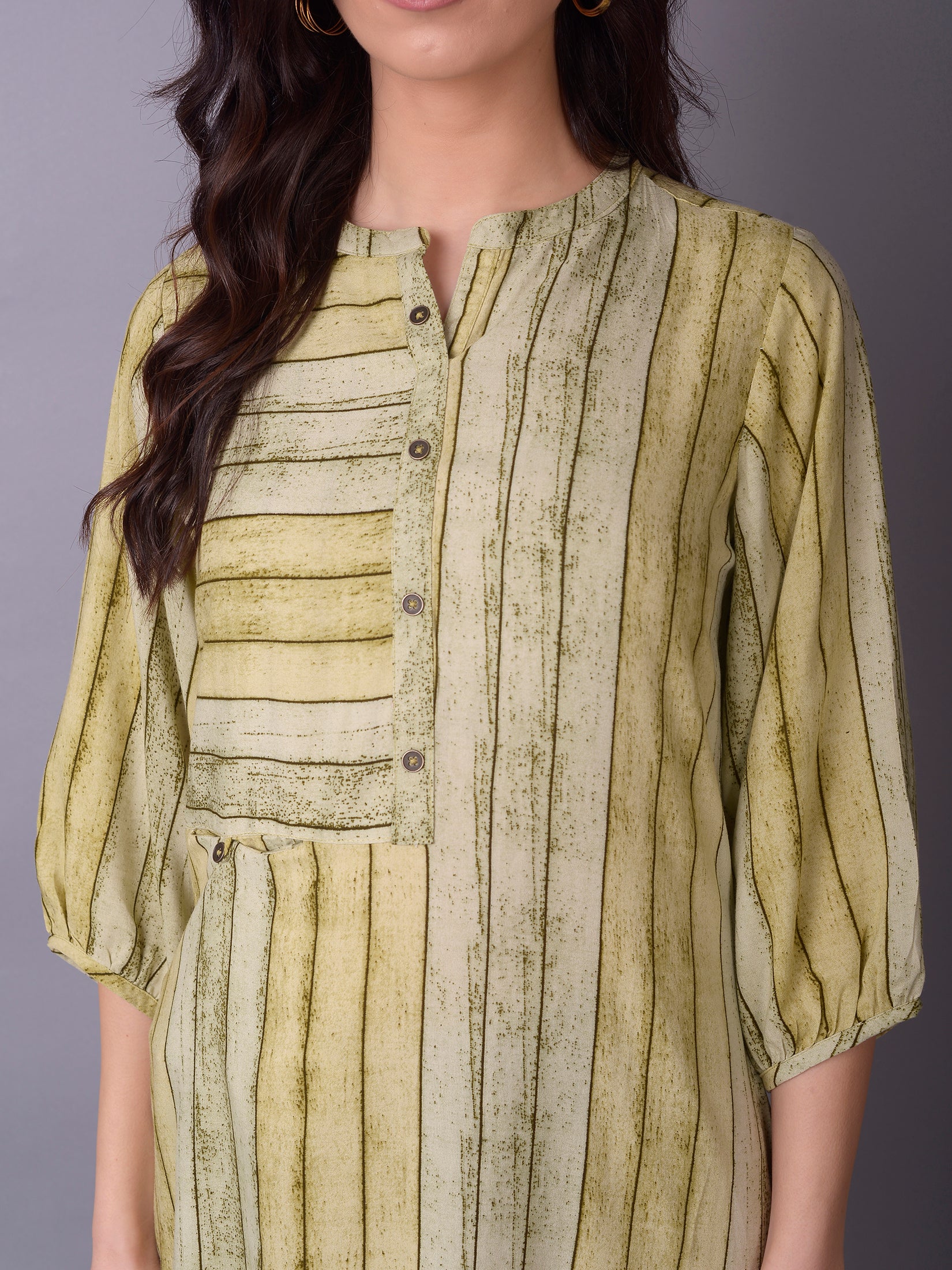 10280OLIVEGREEN_closer