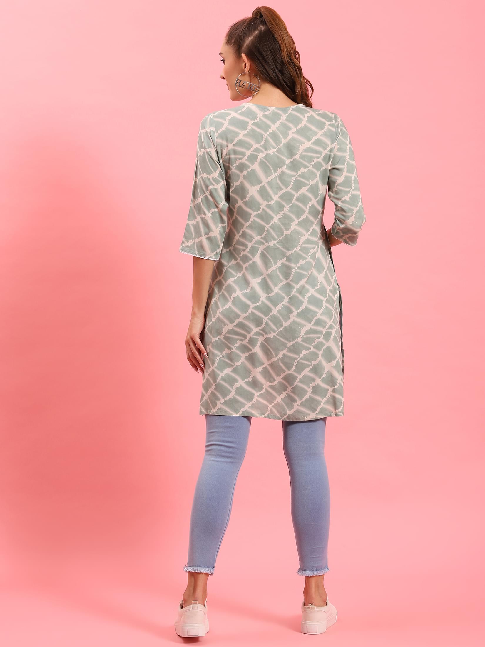 Women Green Tie Dye Printed Kurti.