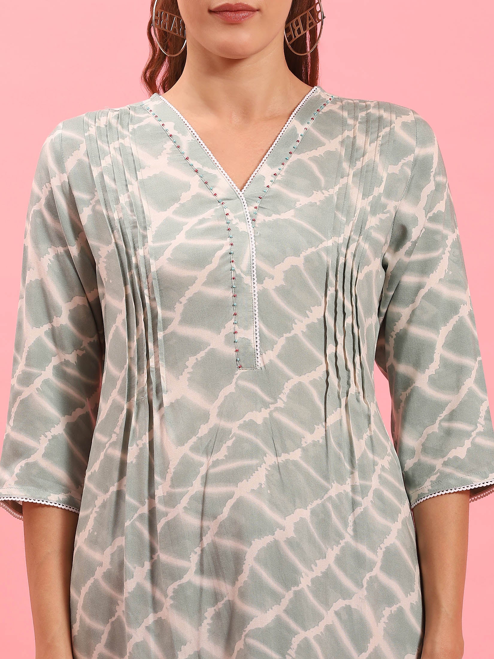 10316SAGEGREEN_closer