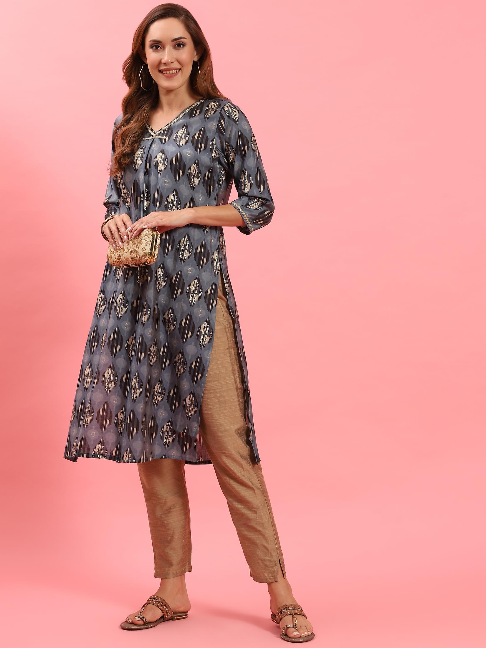 Women Blue Abstract Printed Kurta.