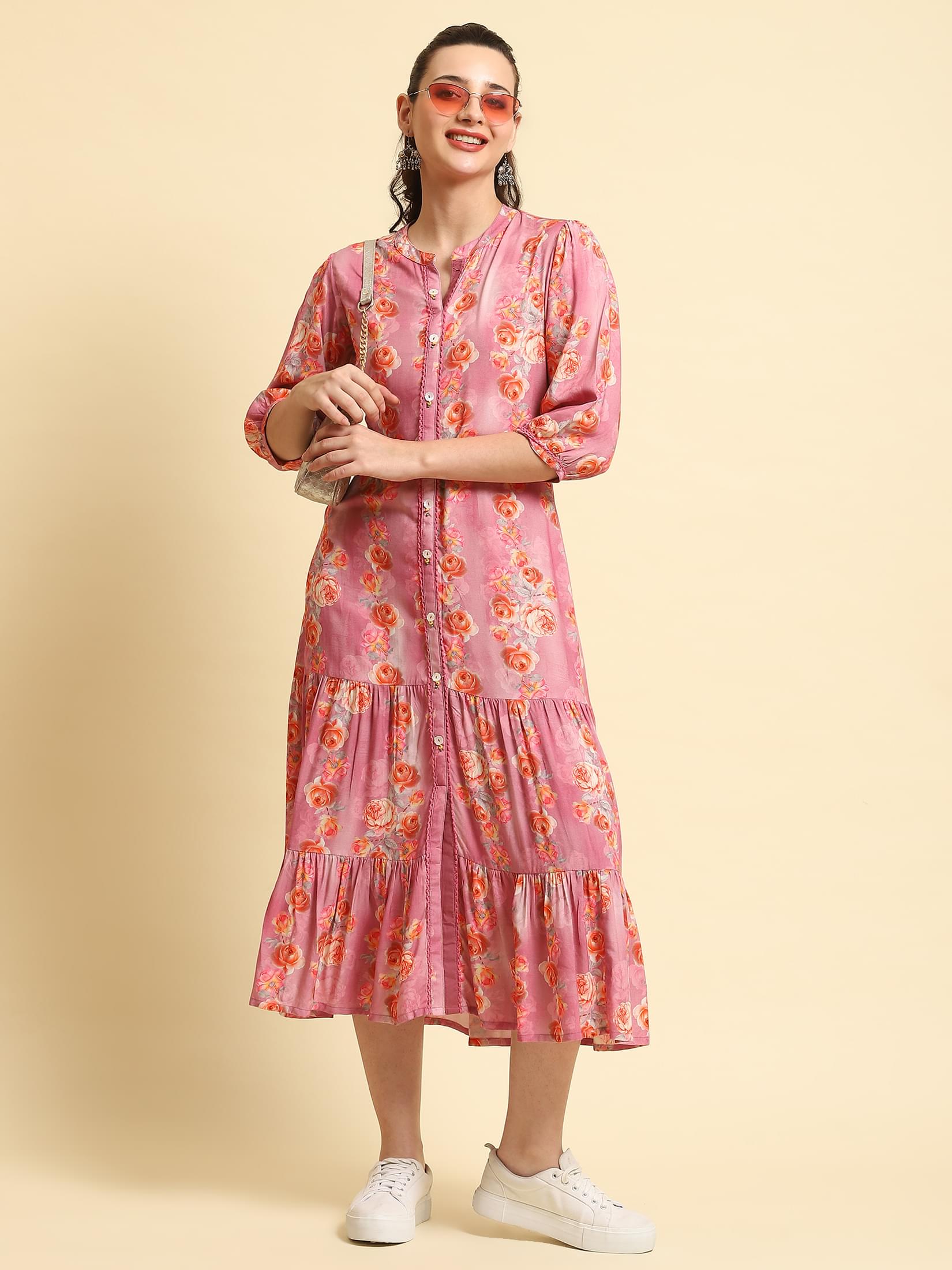 Women Pink Mandarin Collar Dress.
