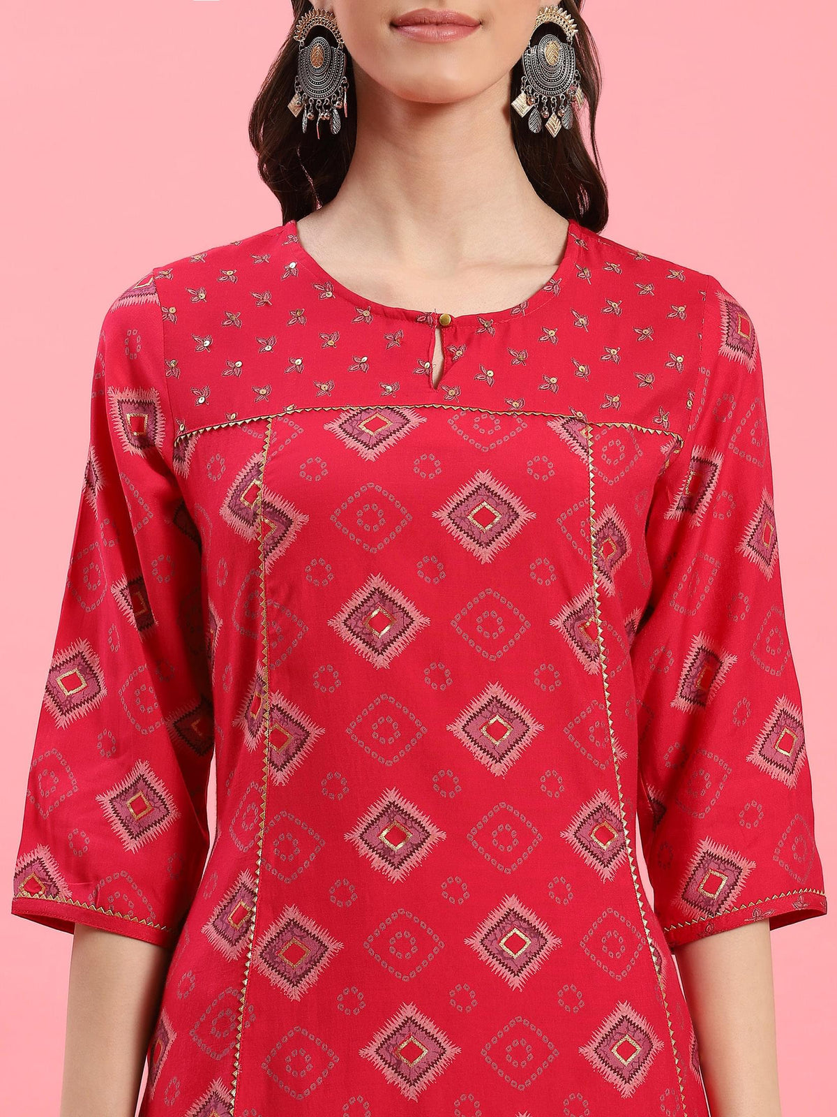 Women Fuchsia Geometric Printed Kurta Trouser Dupatta.