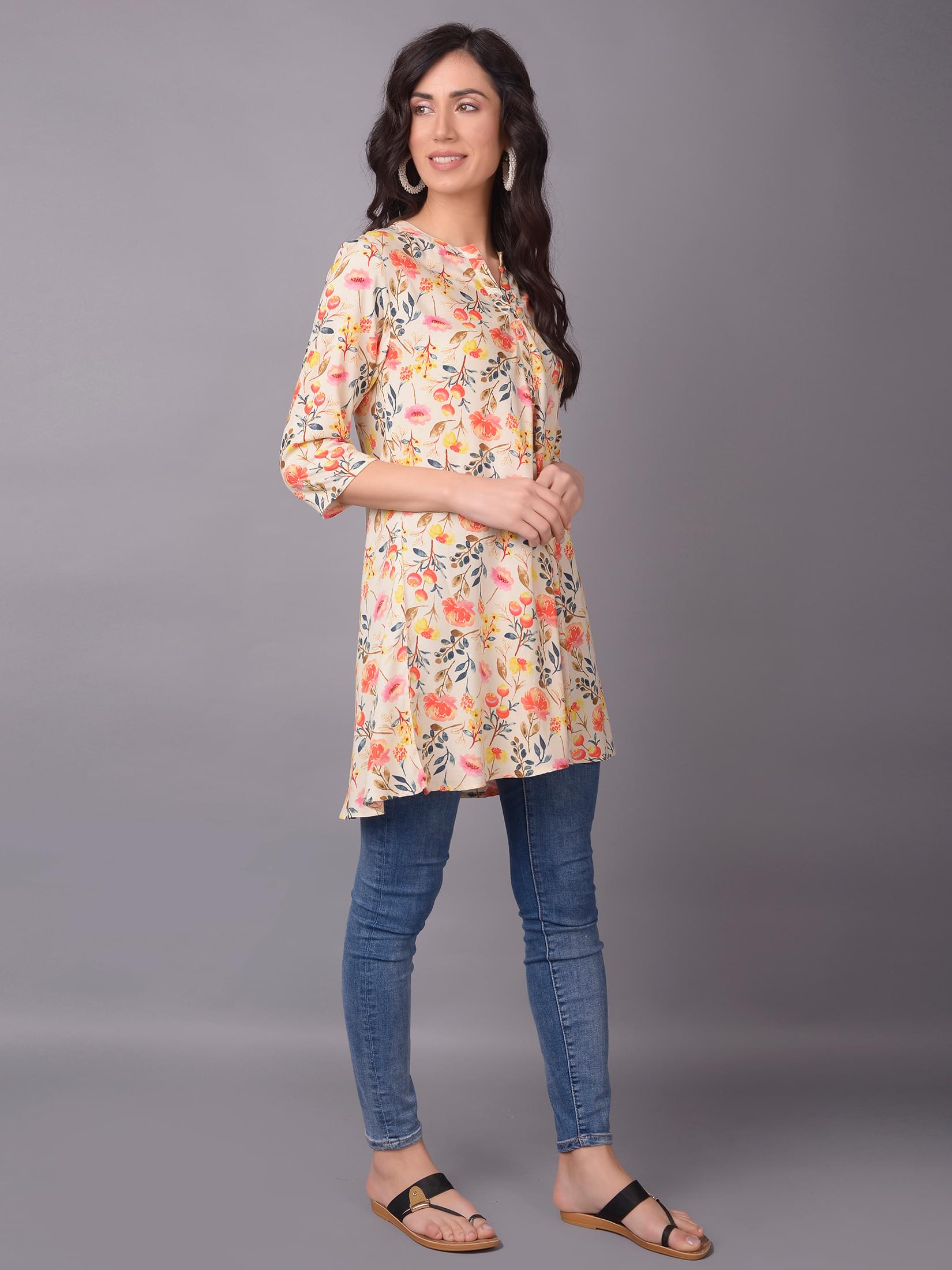 Women Off White Mandarin Collar Tunic.