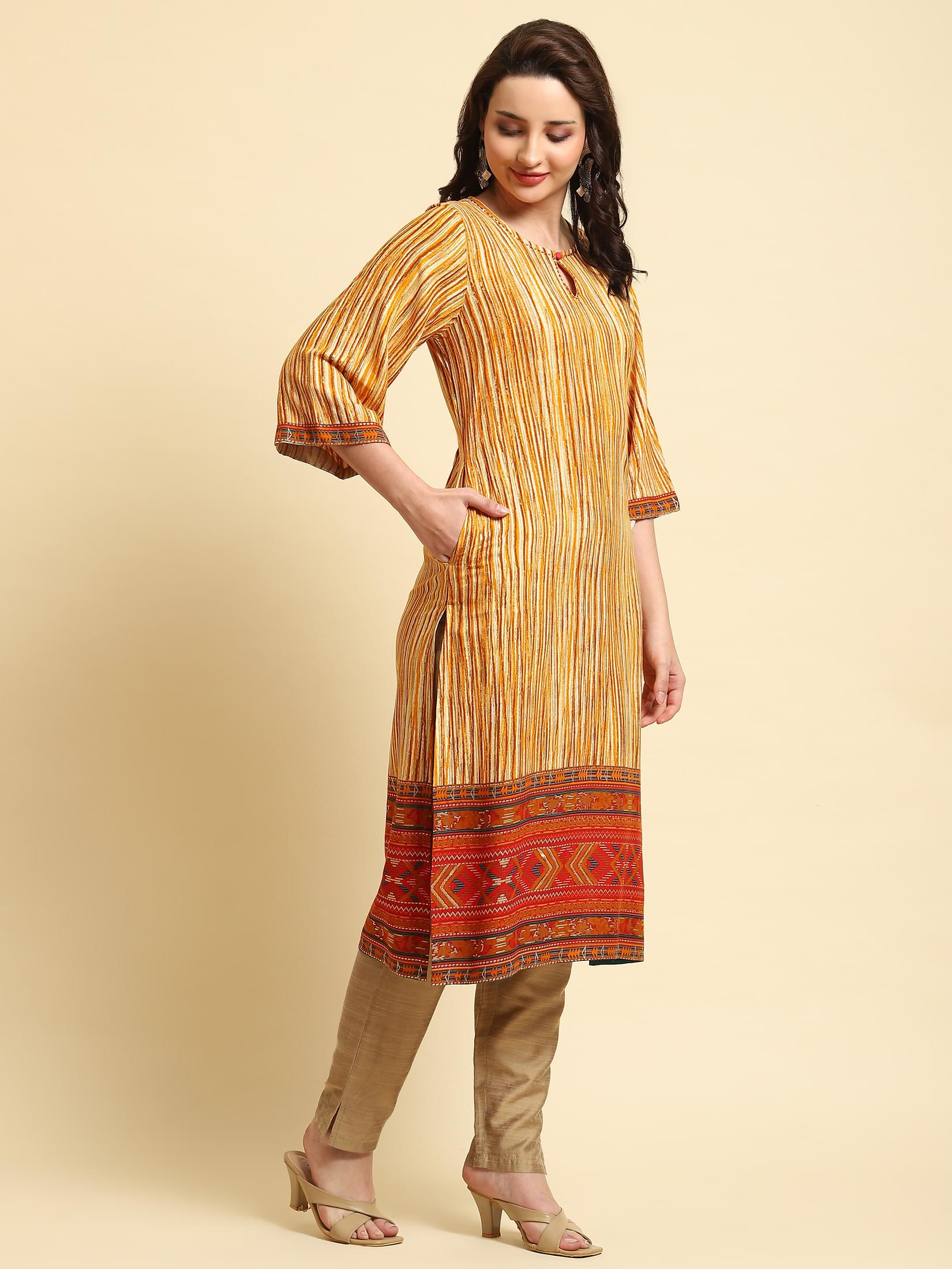 Women Yellow Stripe Printed Kurta.
