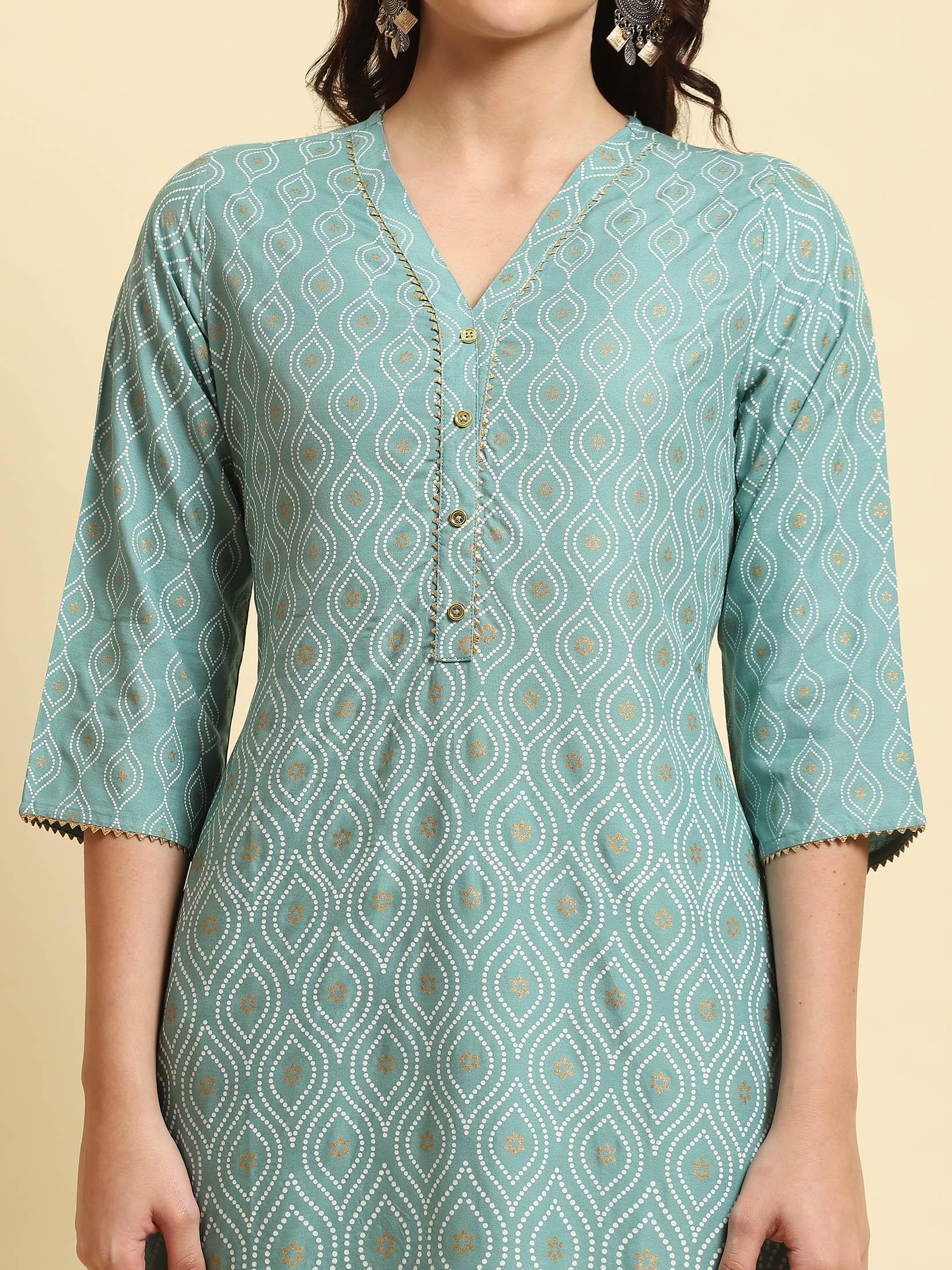 Women Green Printed Kurta.
