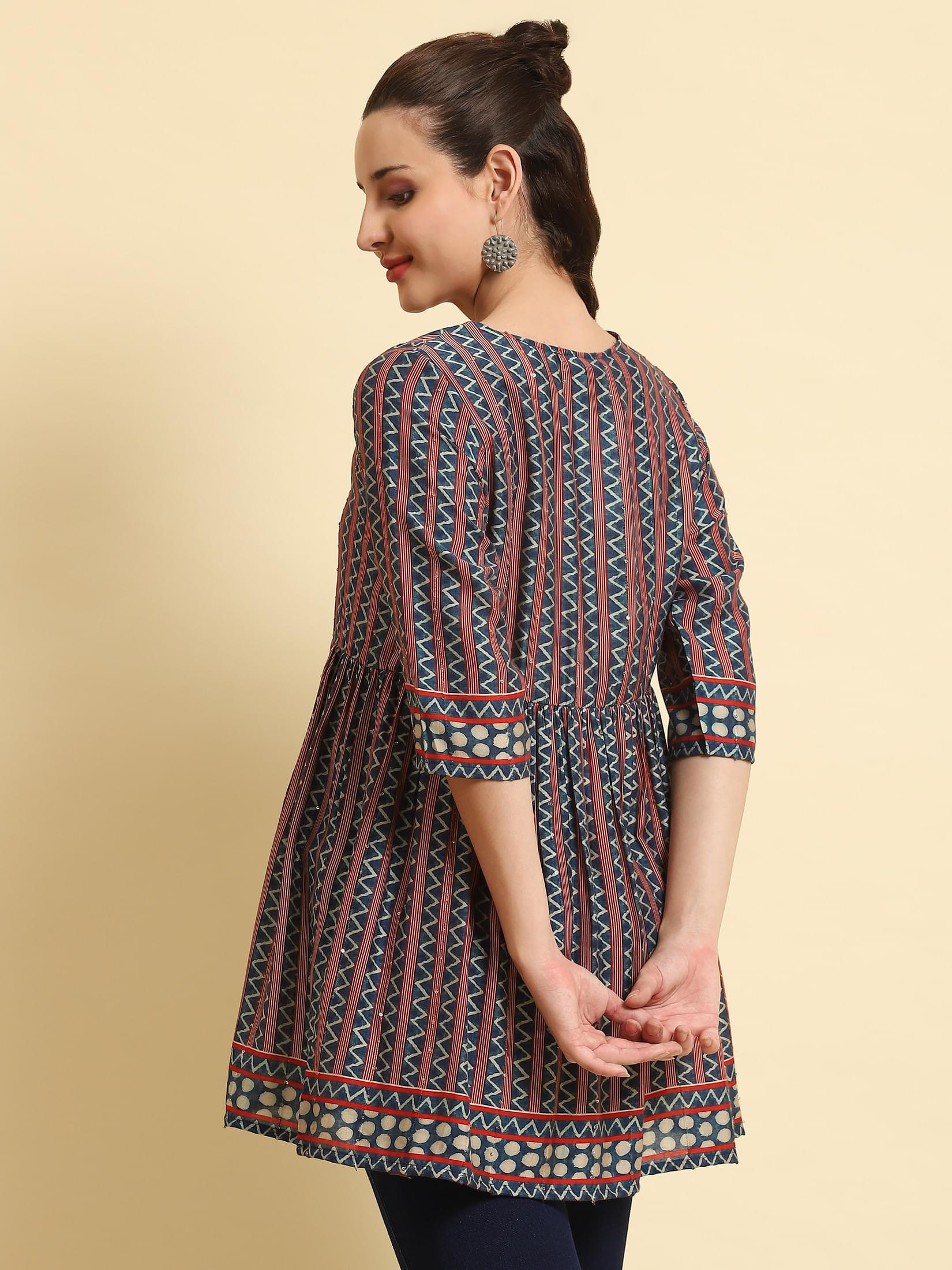 Women Navy Blue Stripe Printed Tunic.