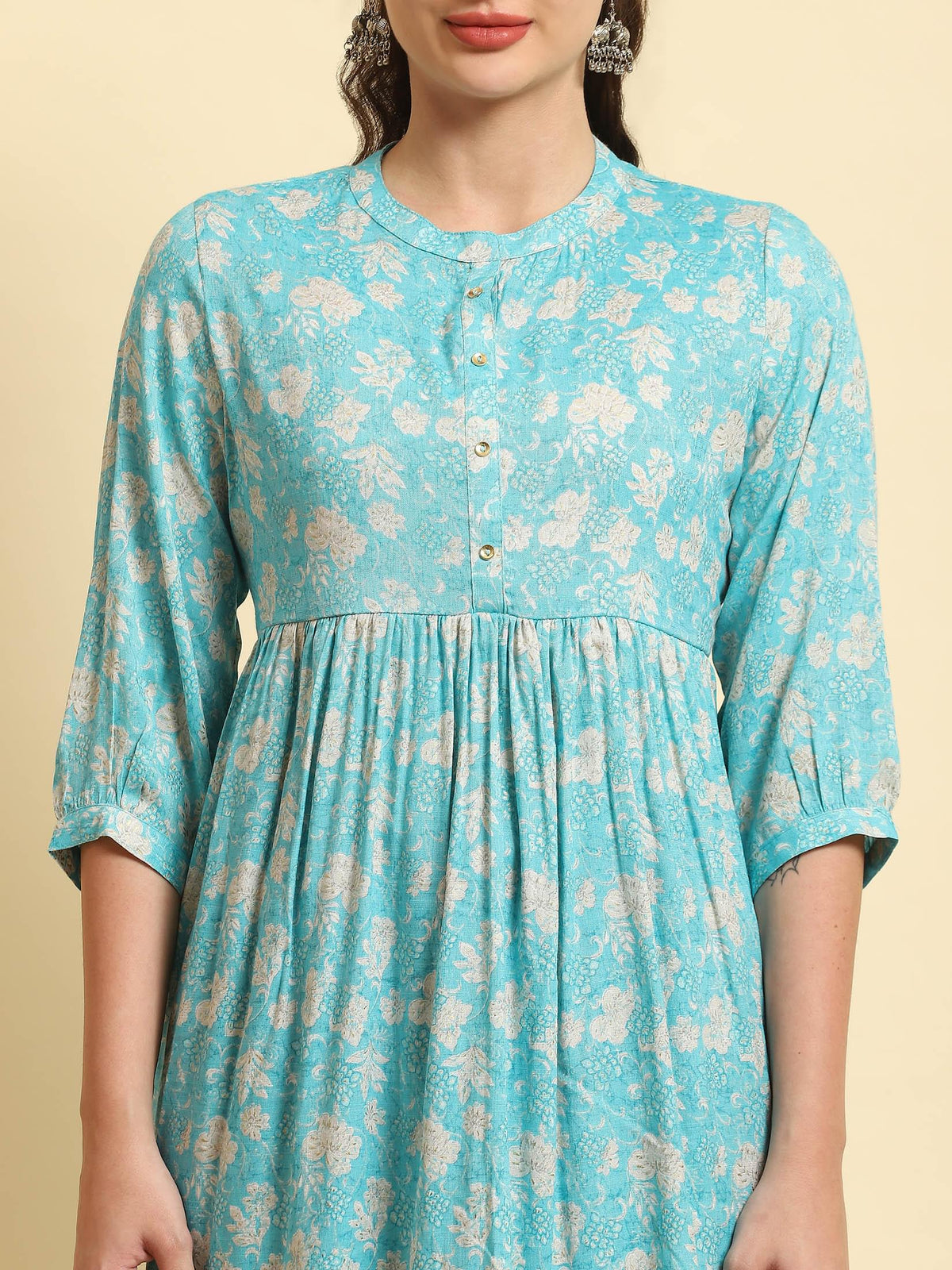 Women Sky Blue Floral Printed Tunic.