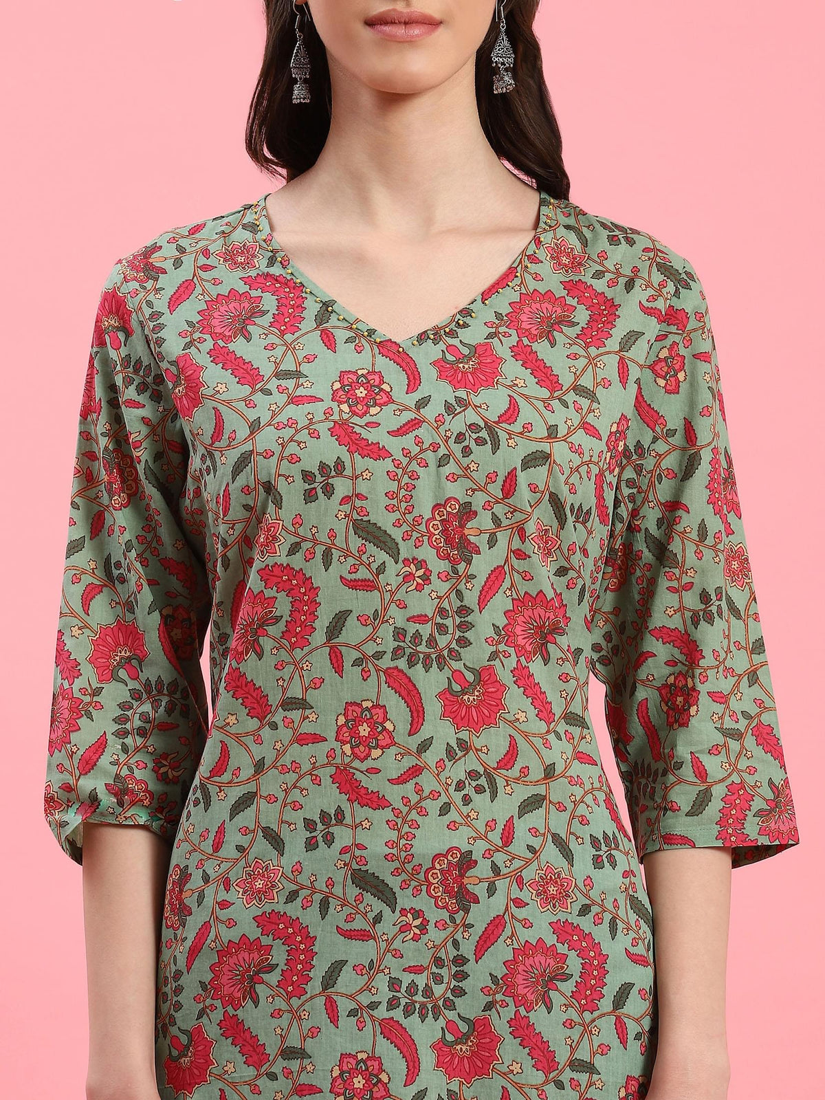 Women Green Floral Printed Kurti.