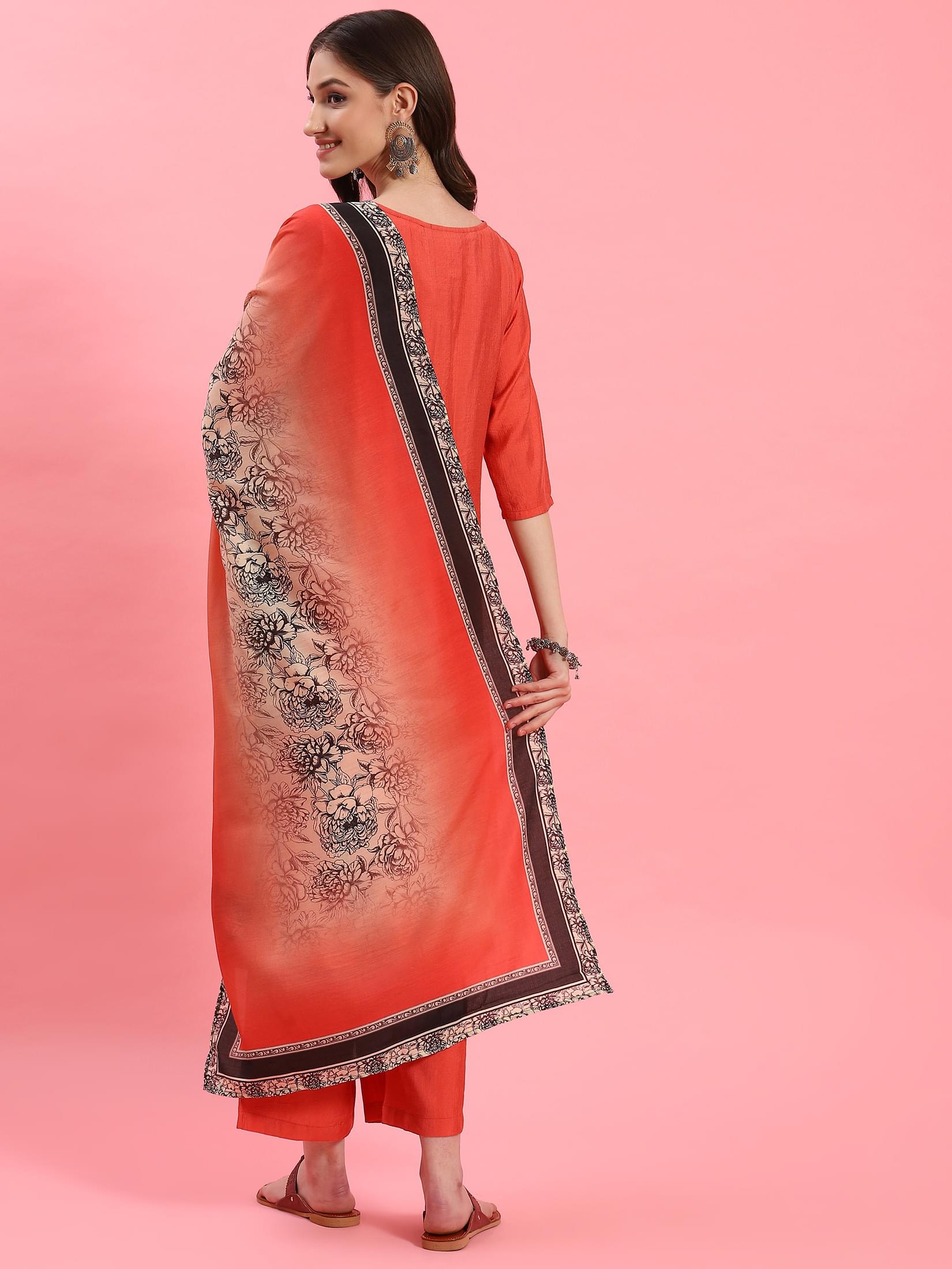 Women Coral Solid Kurta Trouser Dupatta.