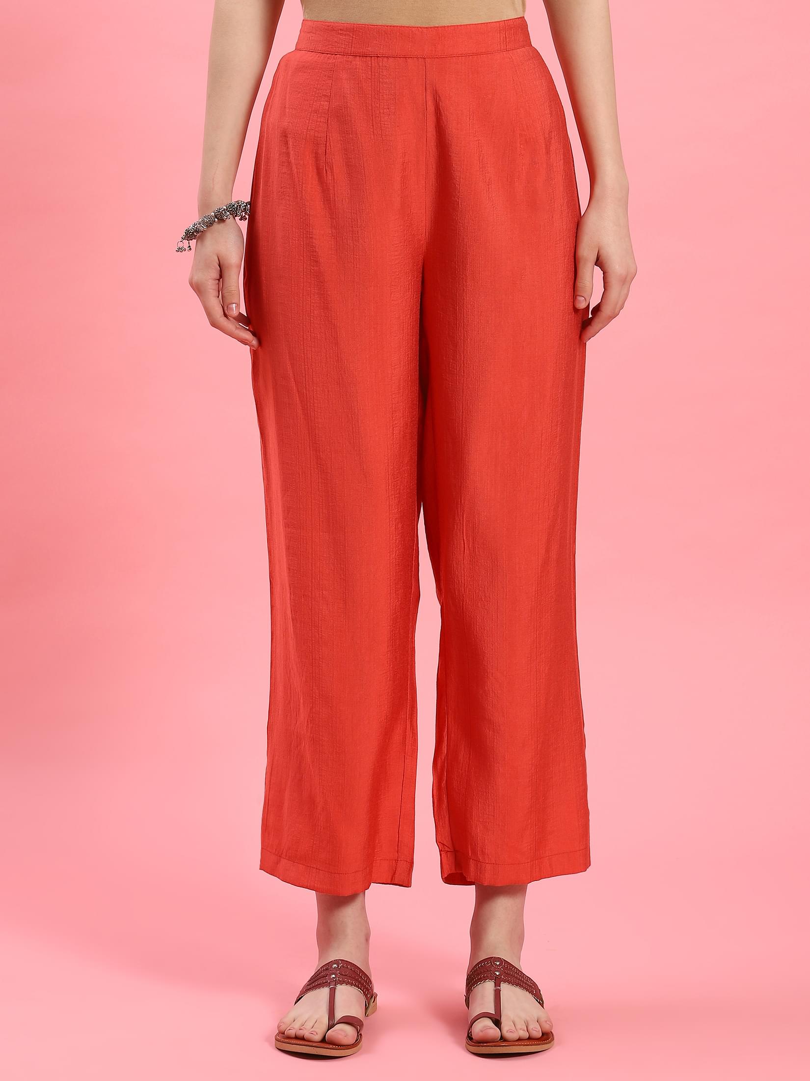 Women Coral Solid Kurta Trouser Dupatta.