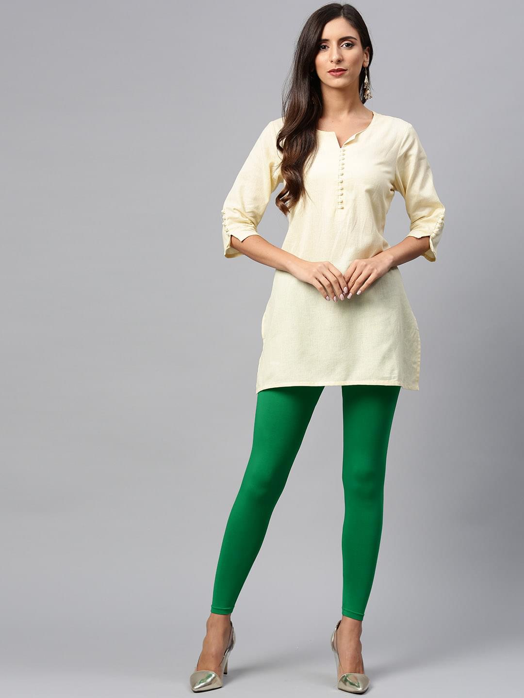 Green Solid Ankle-Length Leggings.