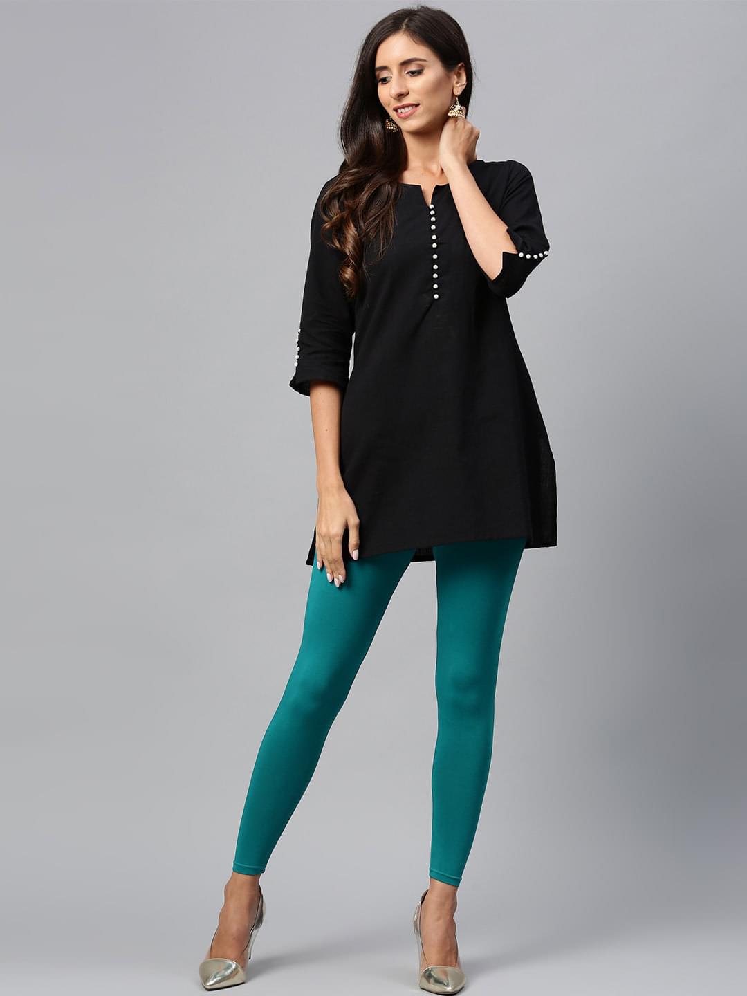 Women Rama Green Cotton Solid Ankle Length Legging.