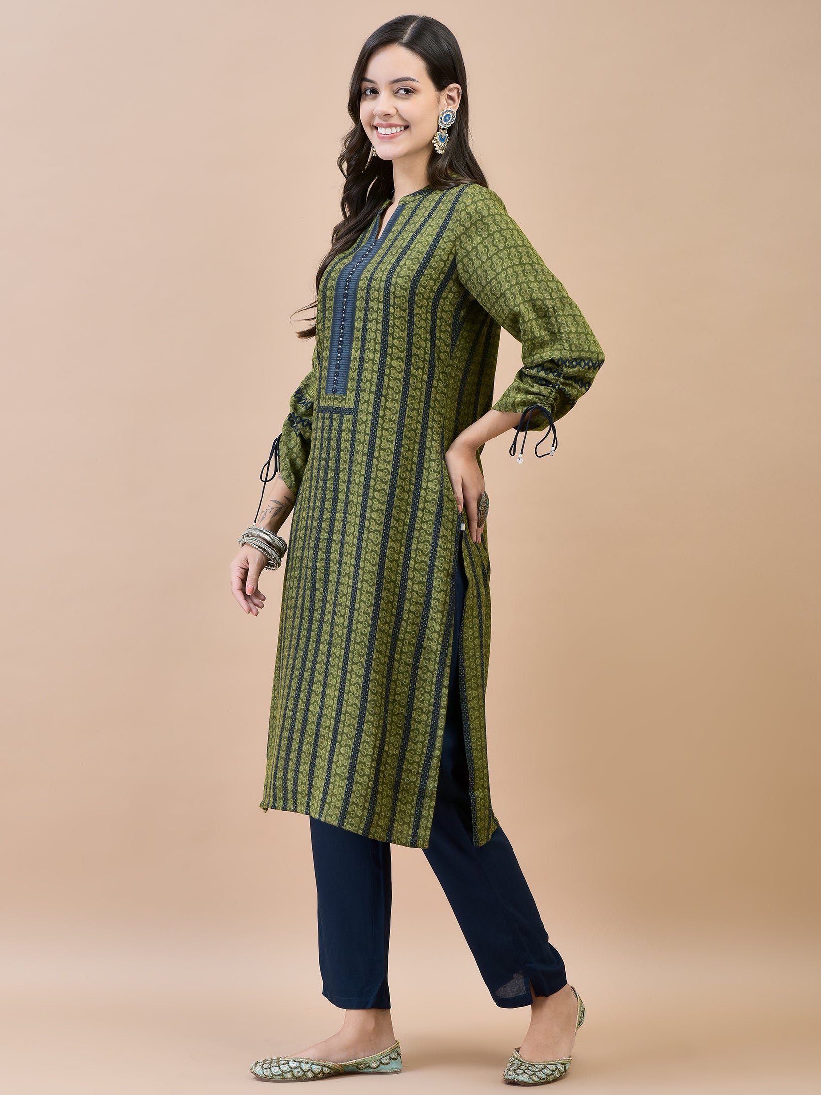 Women Liva Rayon Olive Printed Kurta