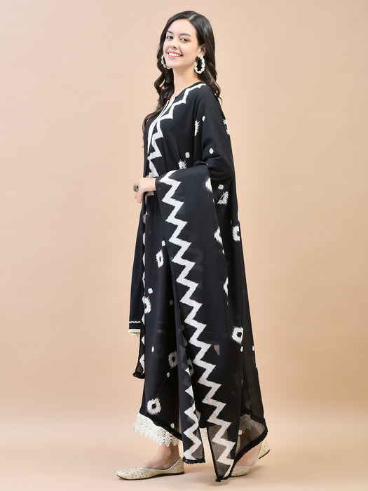 Women Rayon Black Kurta Comfort Pant Dupatta