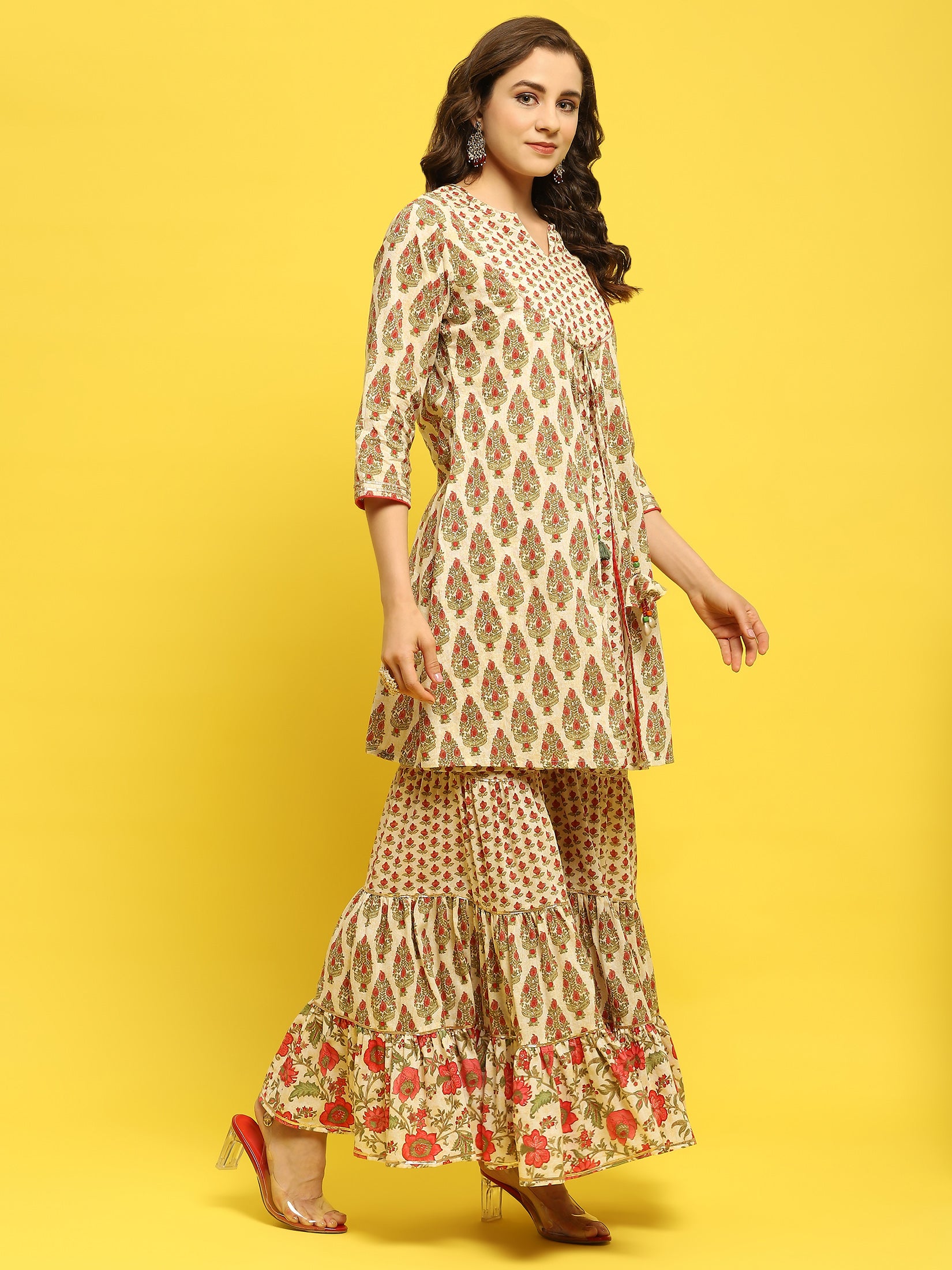 Women Cambric White Multi Kurta With Sharara