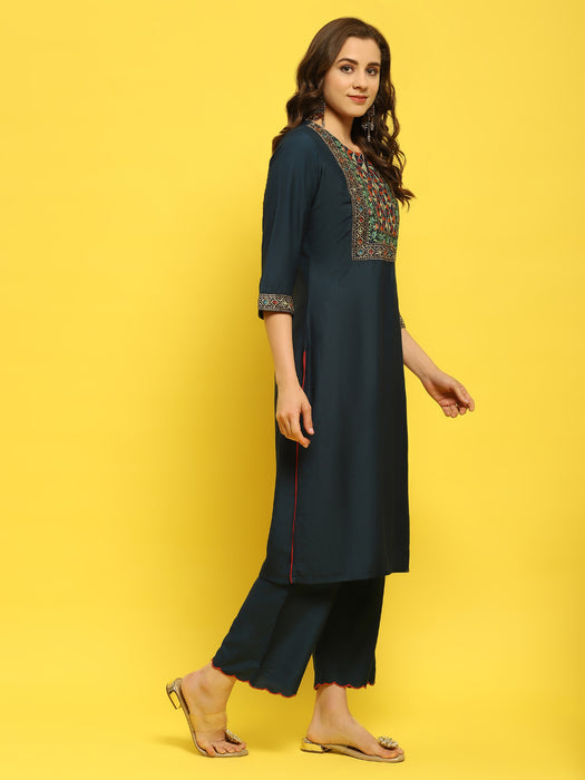 Women Poly Viscose Blue Embroidered Kurta Comfort Pant Dupatta