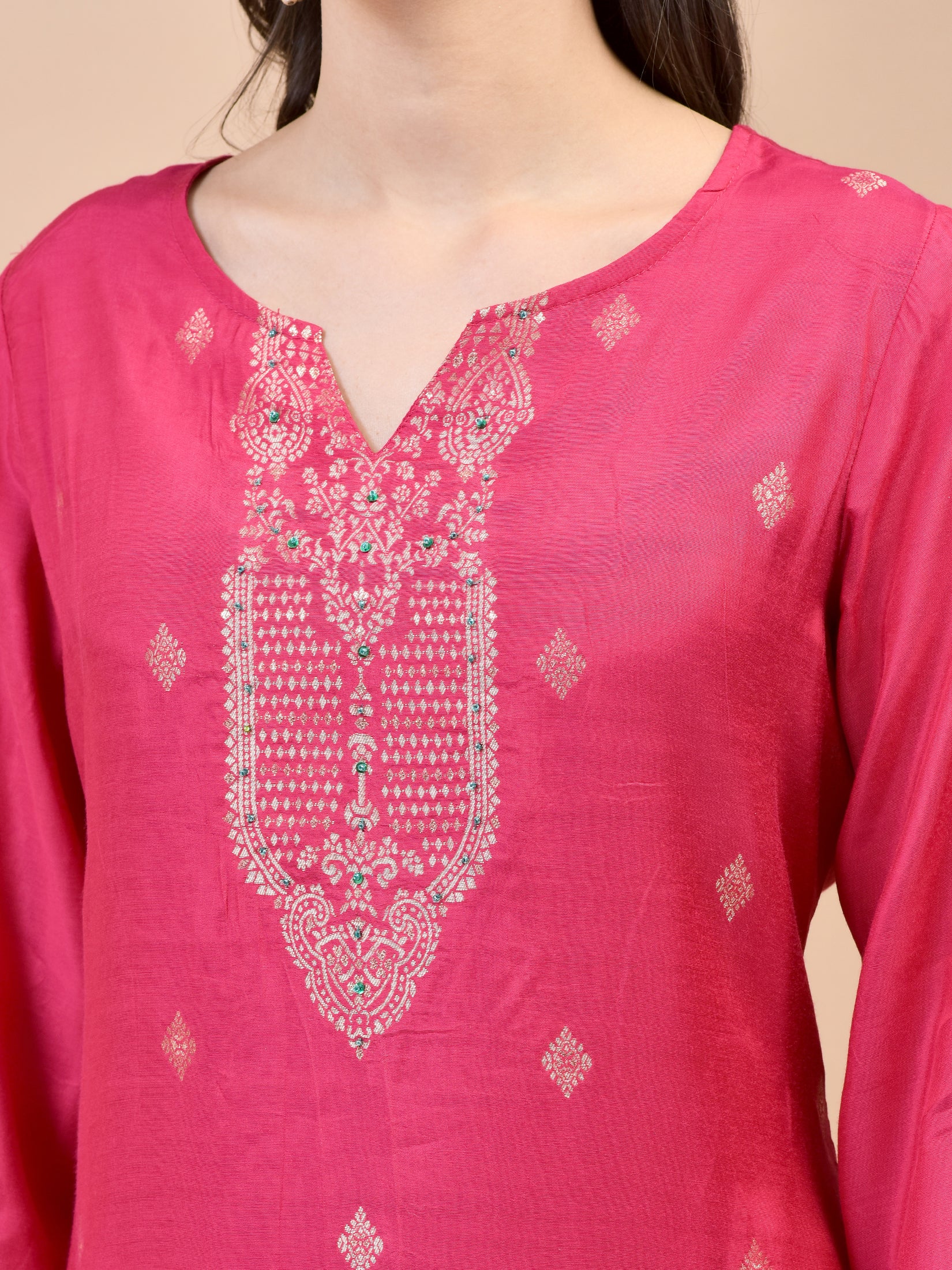 Women Silk Fuchsia Jacquard Kurta Comfort Pant Dupatta