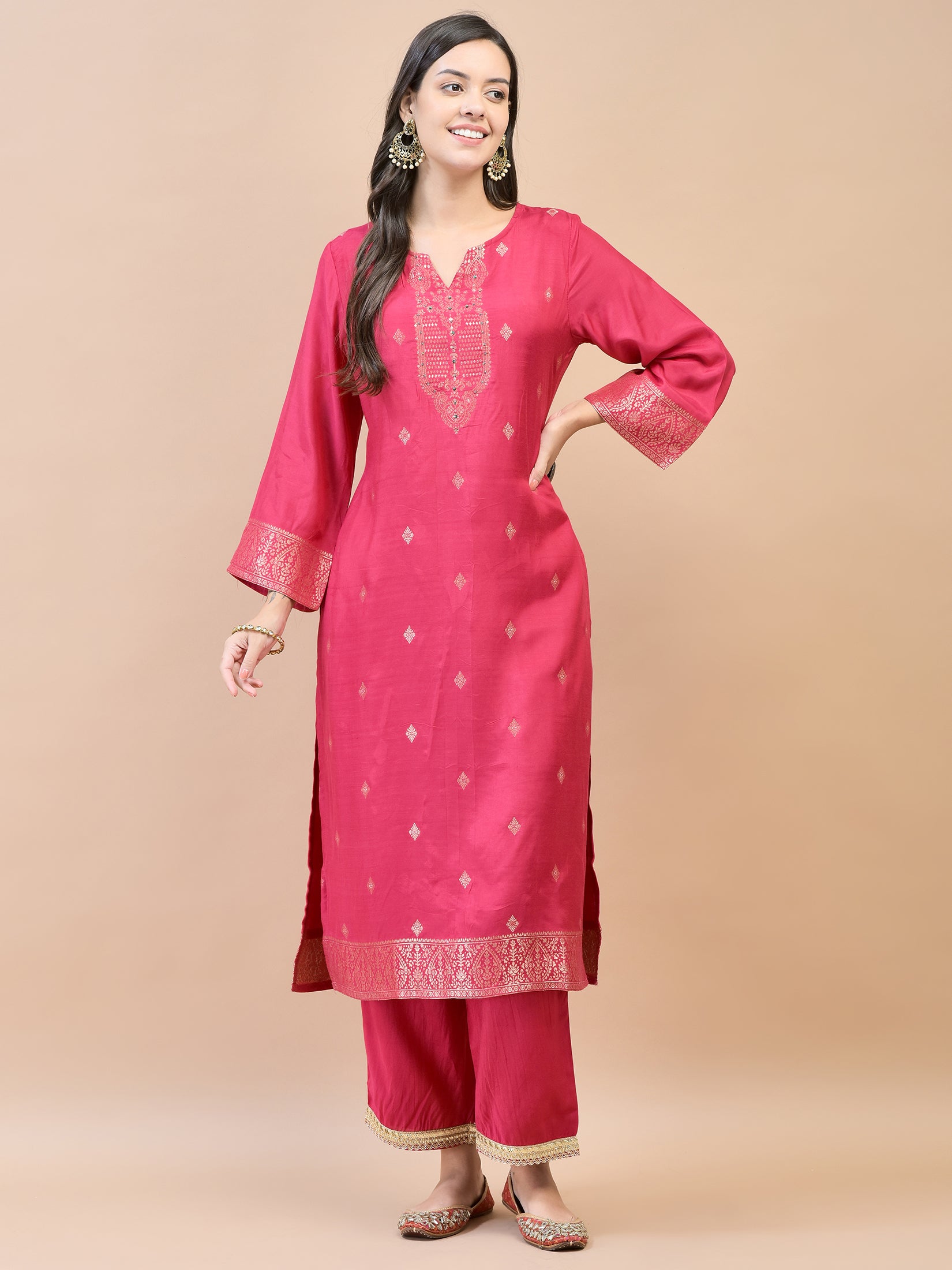 Women Silk Fuchsia Jacquard Kurta Comfort Pant Dupatta