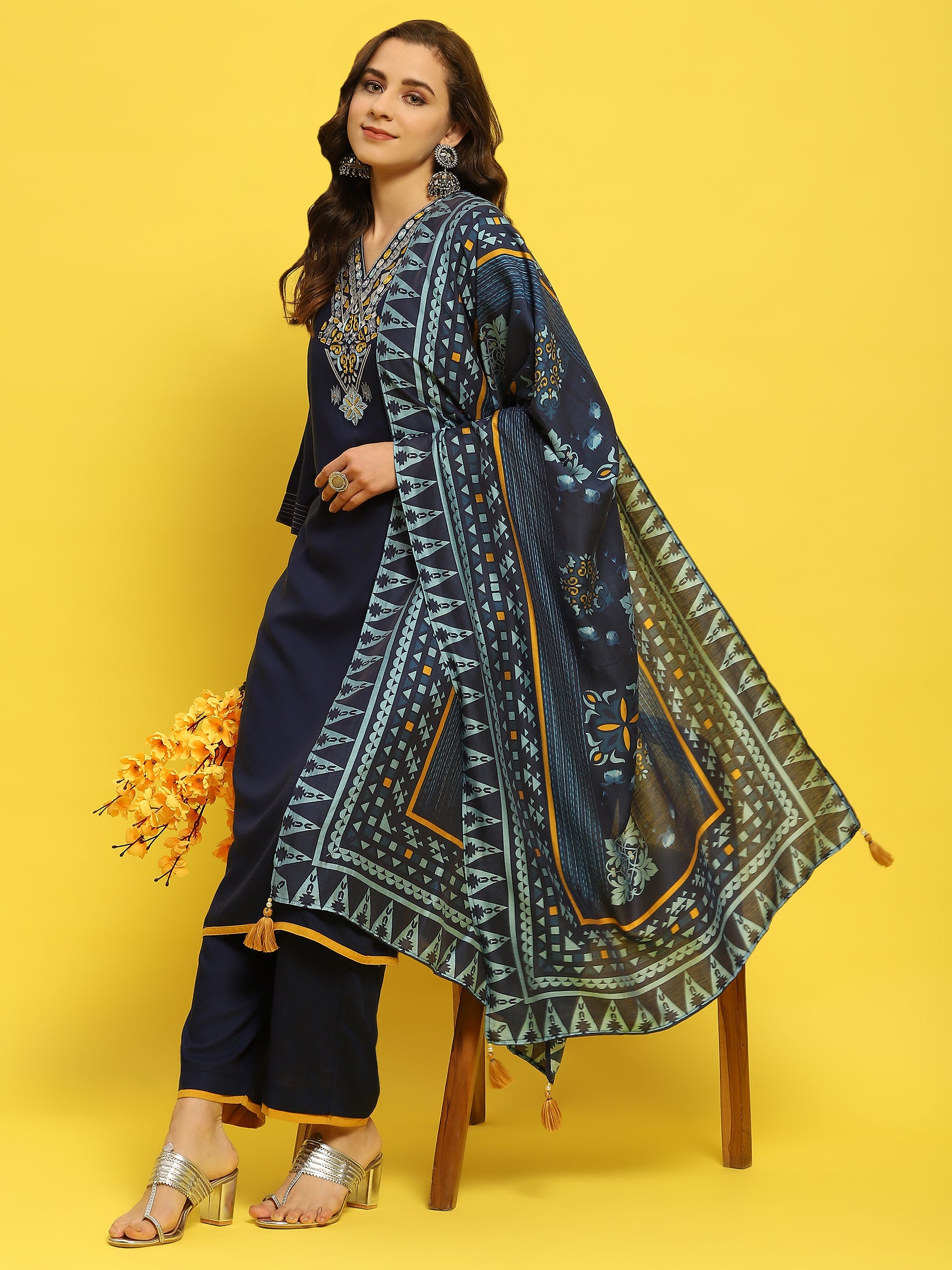 Women Indigo Blue Liva Rayon Kurta Comfort Pant Dupatta