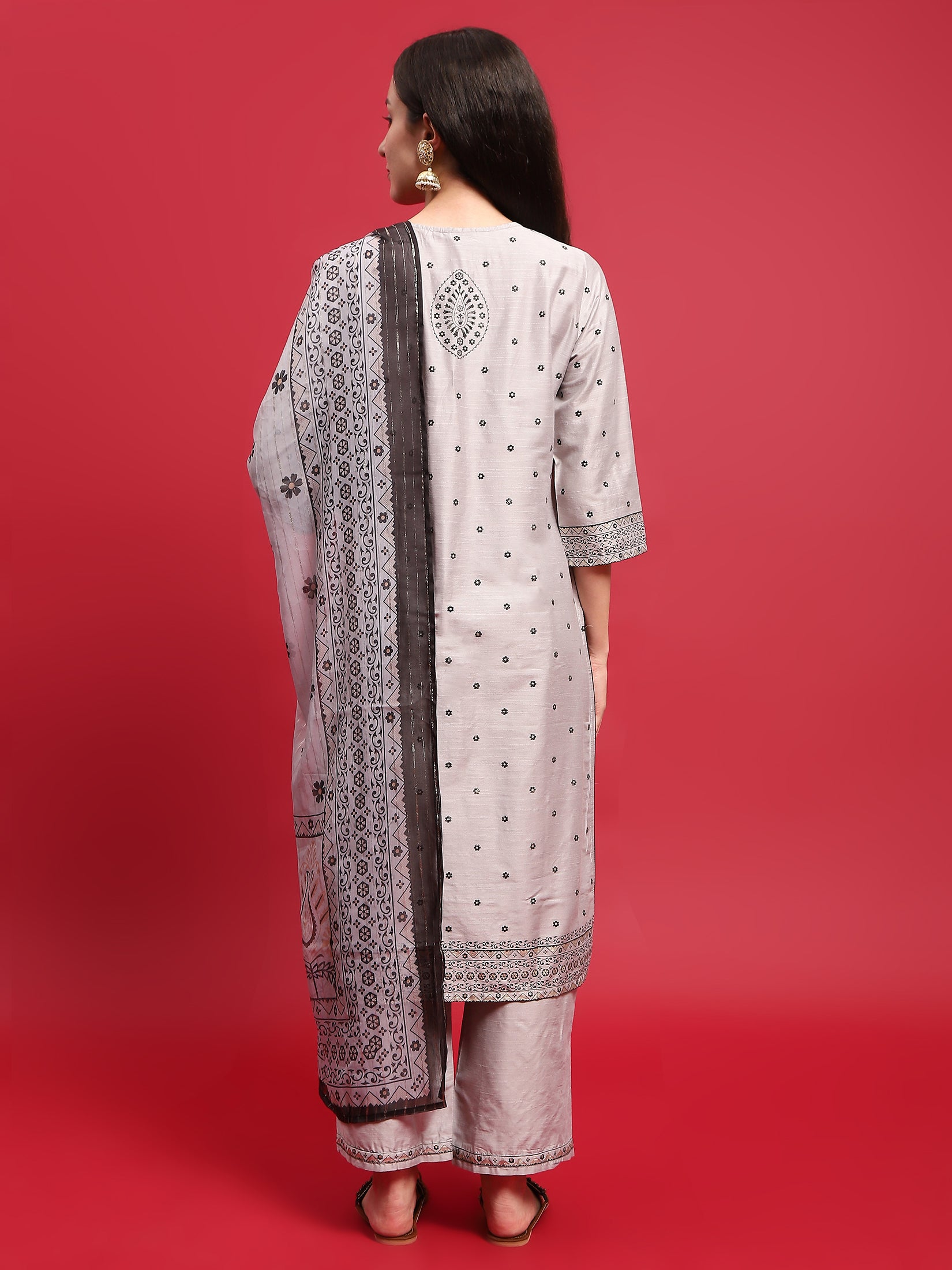 Women Poly Silk Grey Ornamental Print Kurta Comfort Pant Dupatta