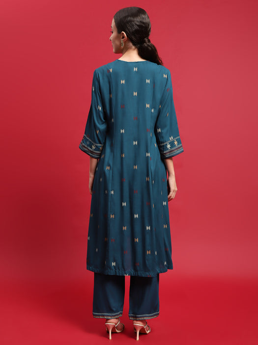 Women Rayon Peacock Blue Kurta With Comfort Pant