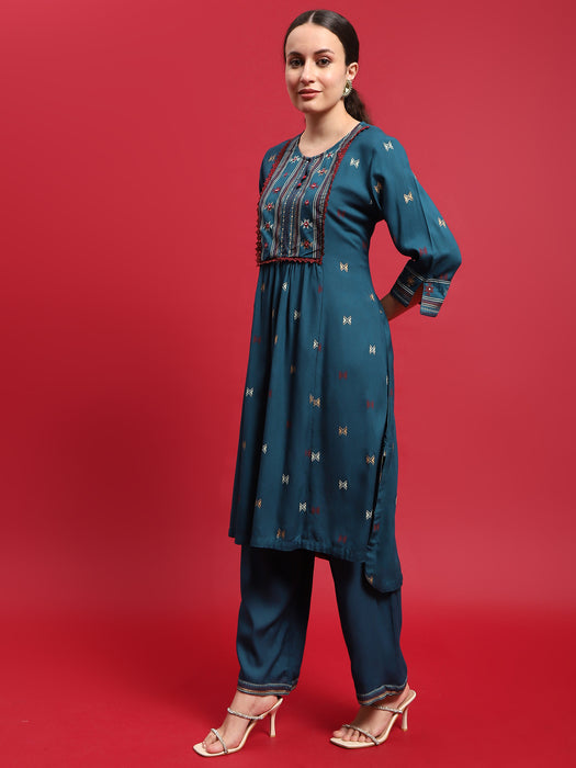 Women Rayon Peacock Blue Kurta With Comfort Pant