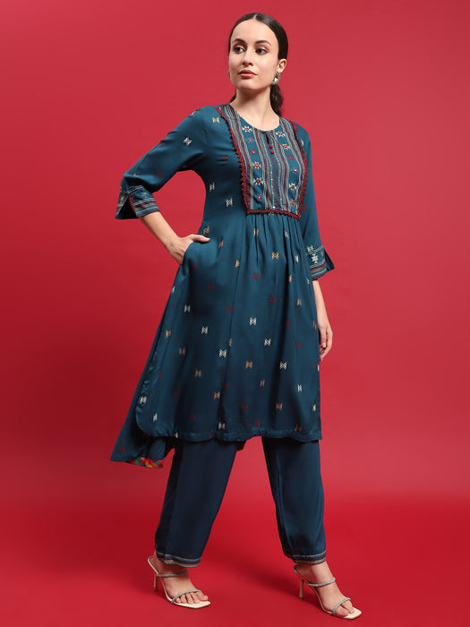 Women Rayon Peacock Blue Kurta With Comfort Pant