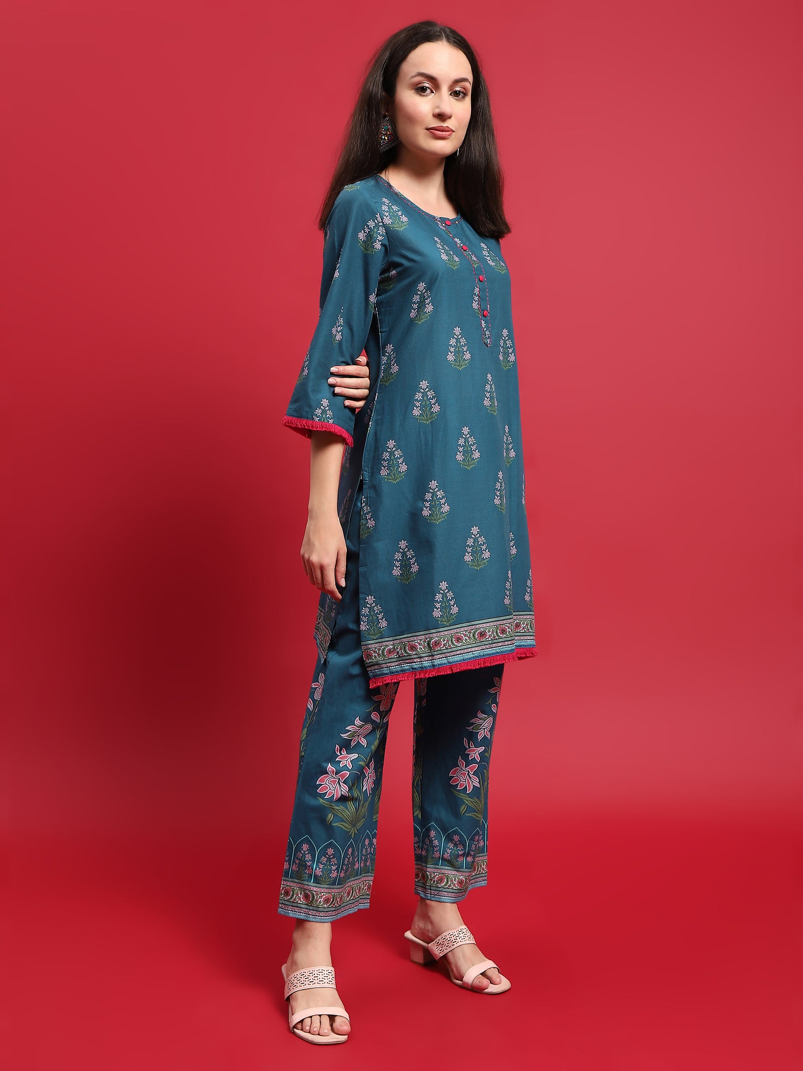 Women Cotton Blue Ornamental Print Kurta Comfort Pant Dupatta