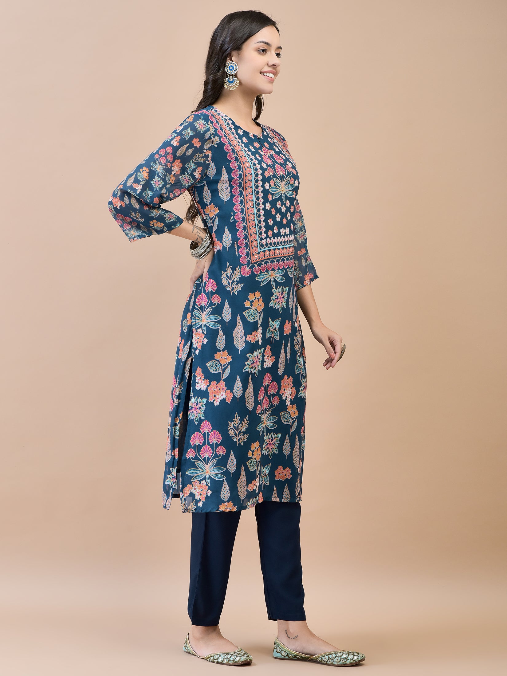 Women Georgette Blue Floral Print Kurta