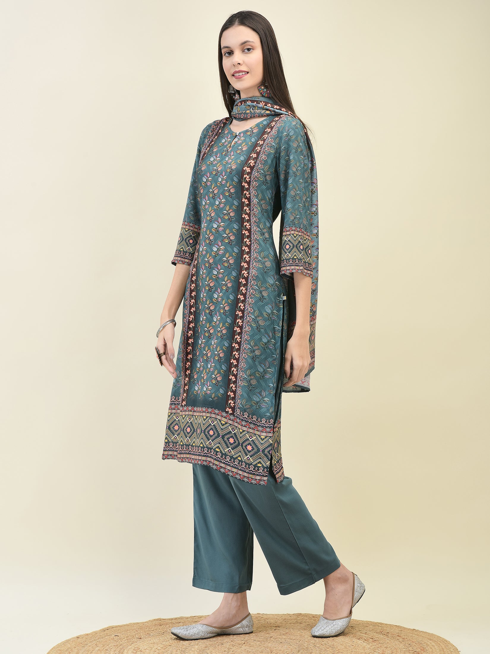 Women Liva Rayon Blue Floral Print Kurta Comfort Pant Dupatta