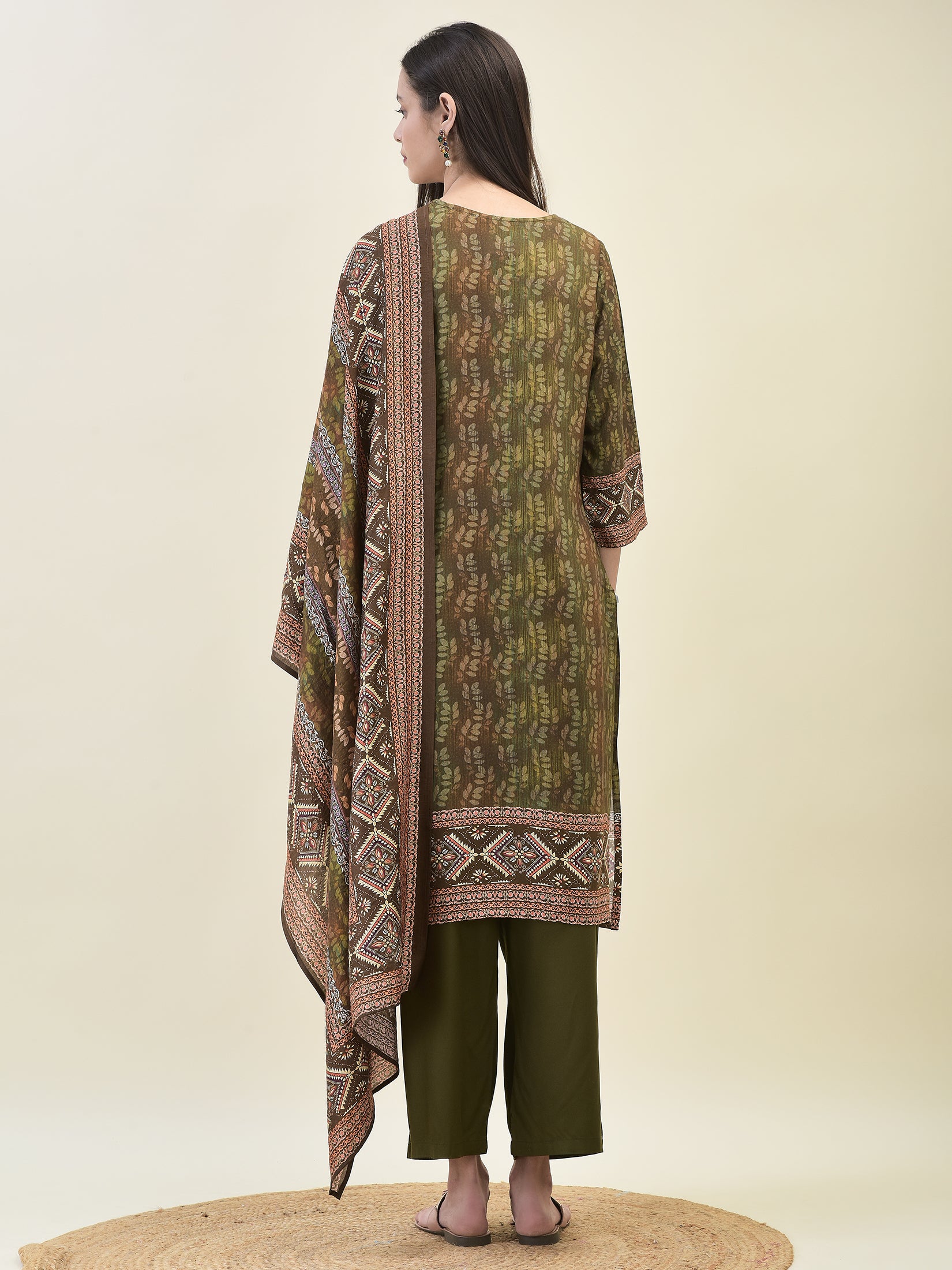 Women Liva Rayon Olive Floral Print Kurta Comfort Pant Dupatta