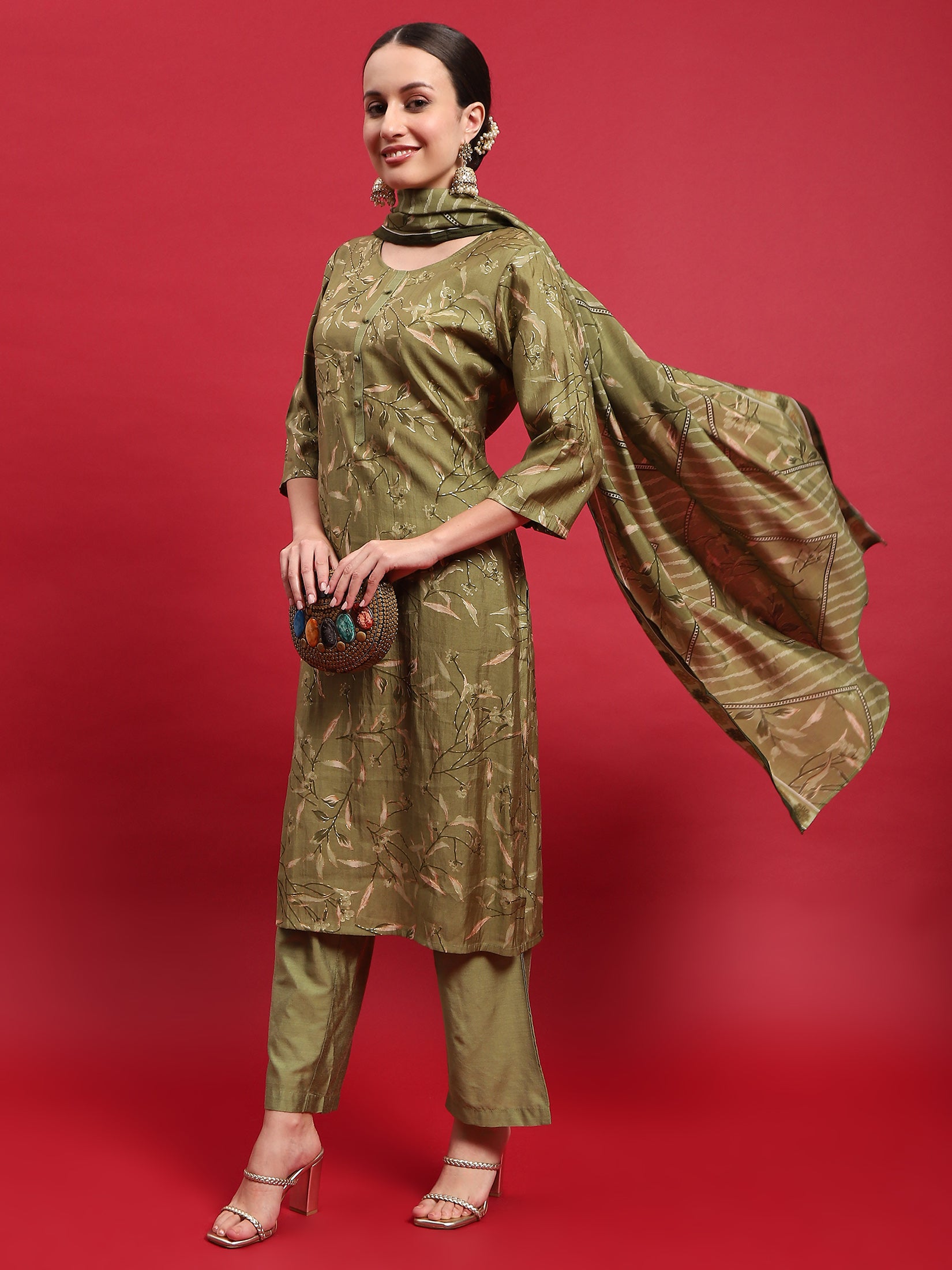 Women Muslin Green Floral Print Kurta Comfort Pant Dupatta