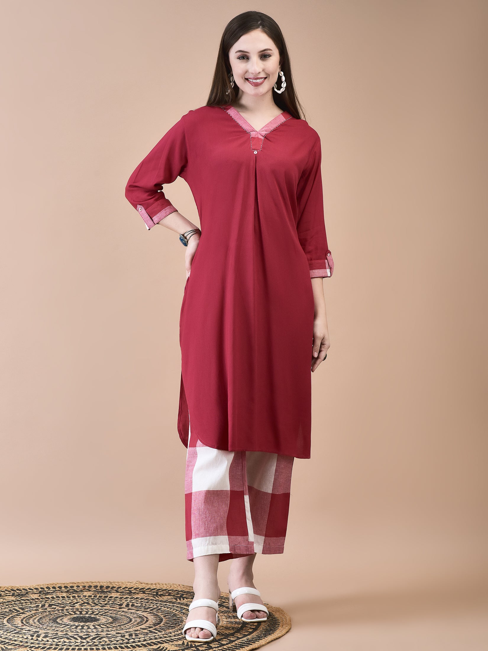 Women Liva (Rayon) Red Solid Kurta With Cotton Comfort Pant