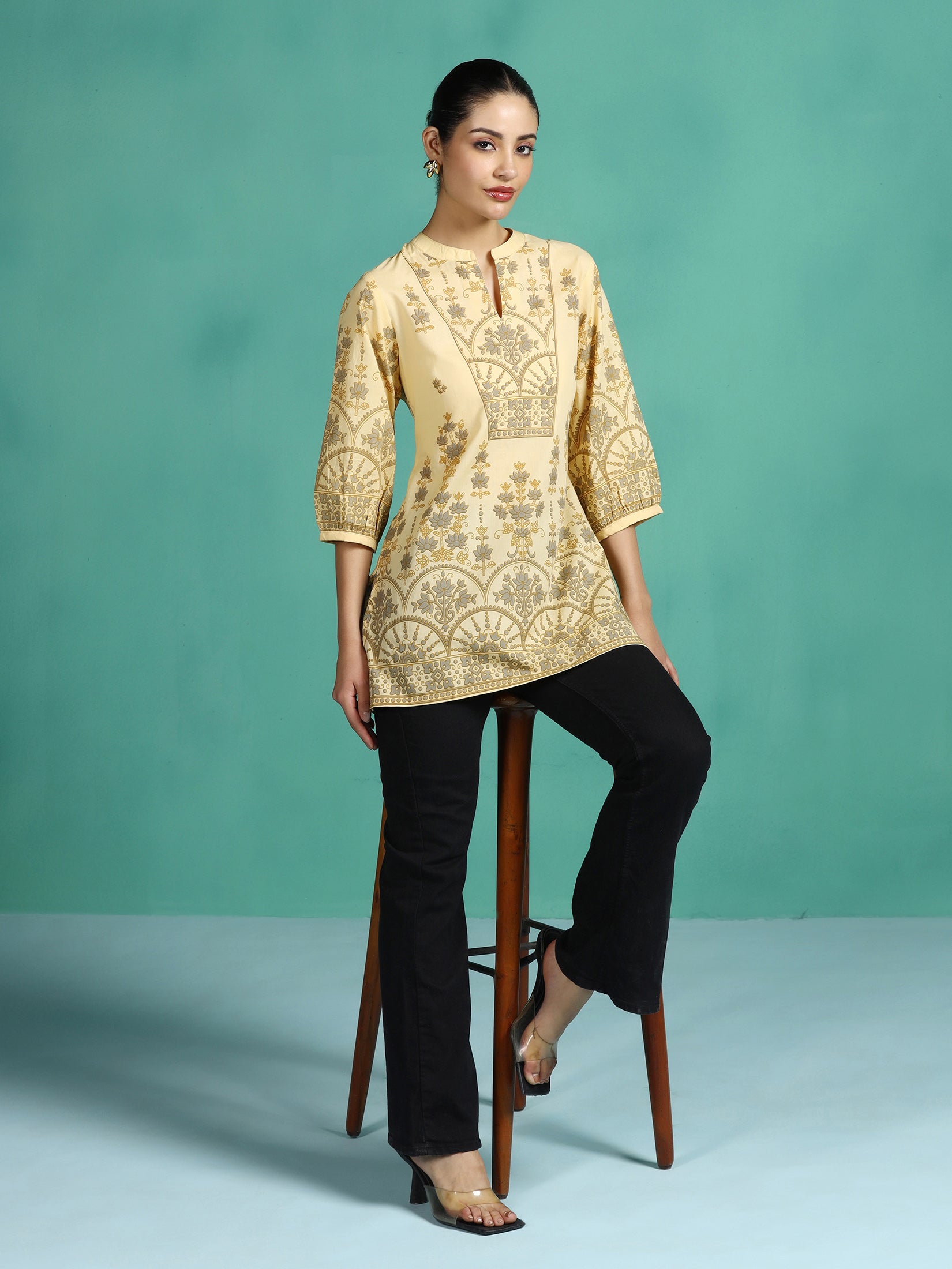 Women Cotton Yellow Printed Tunic