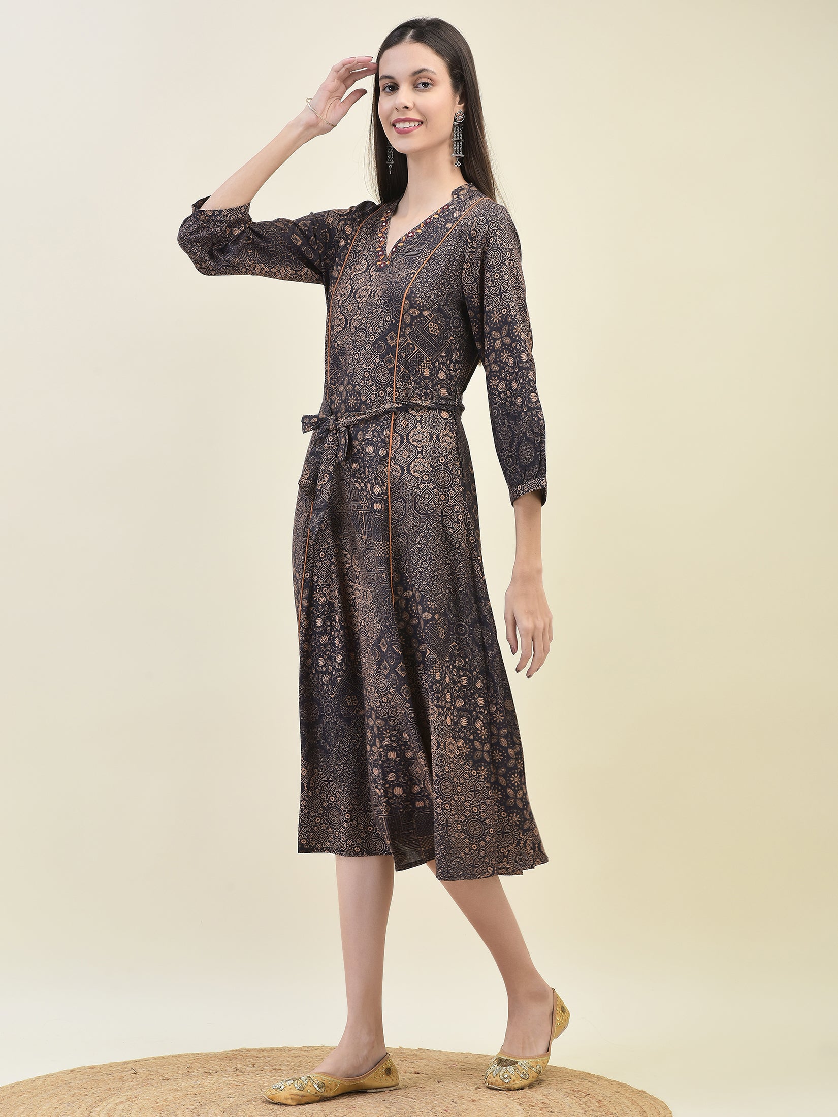 Women Liva Rayon Grey Ornamental Print Dress