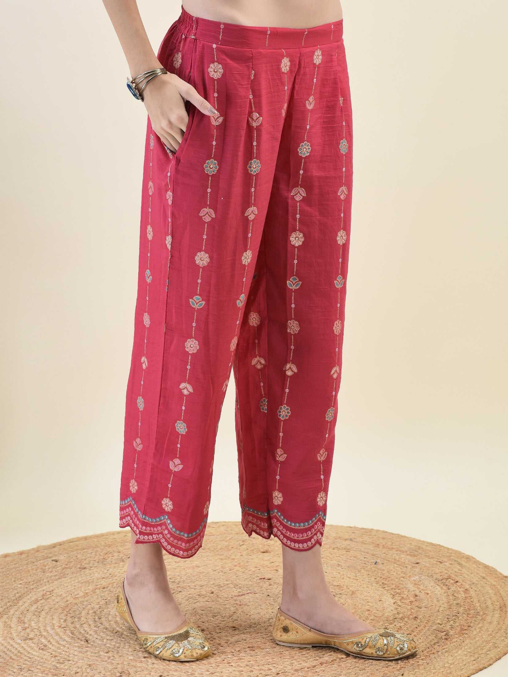 Women Silk Fuchsia Floral Print Kurta Comfort Pant Dupatta