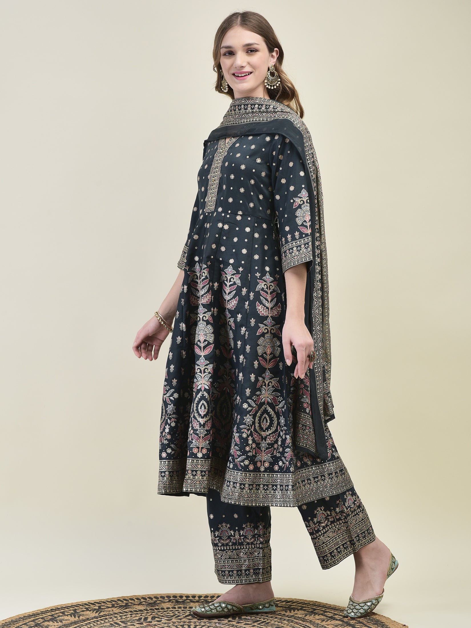 Women Liva Samaira Grey Ornamental Print Kurta Comfort Pant Dupatta