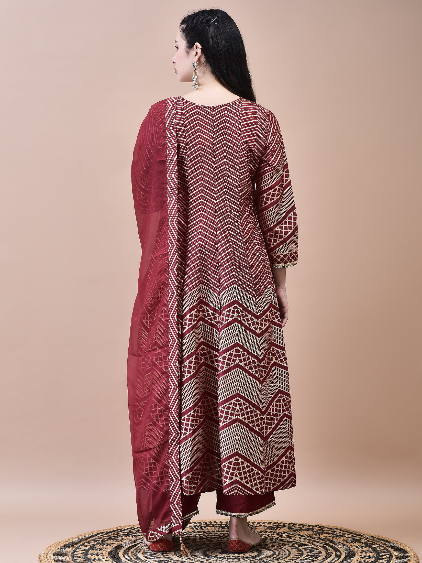 Women Samaira Maroon Geometric Print Kurta Comfort Pant Dupatta